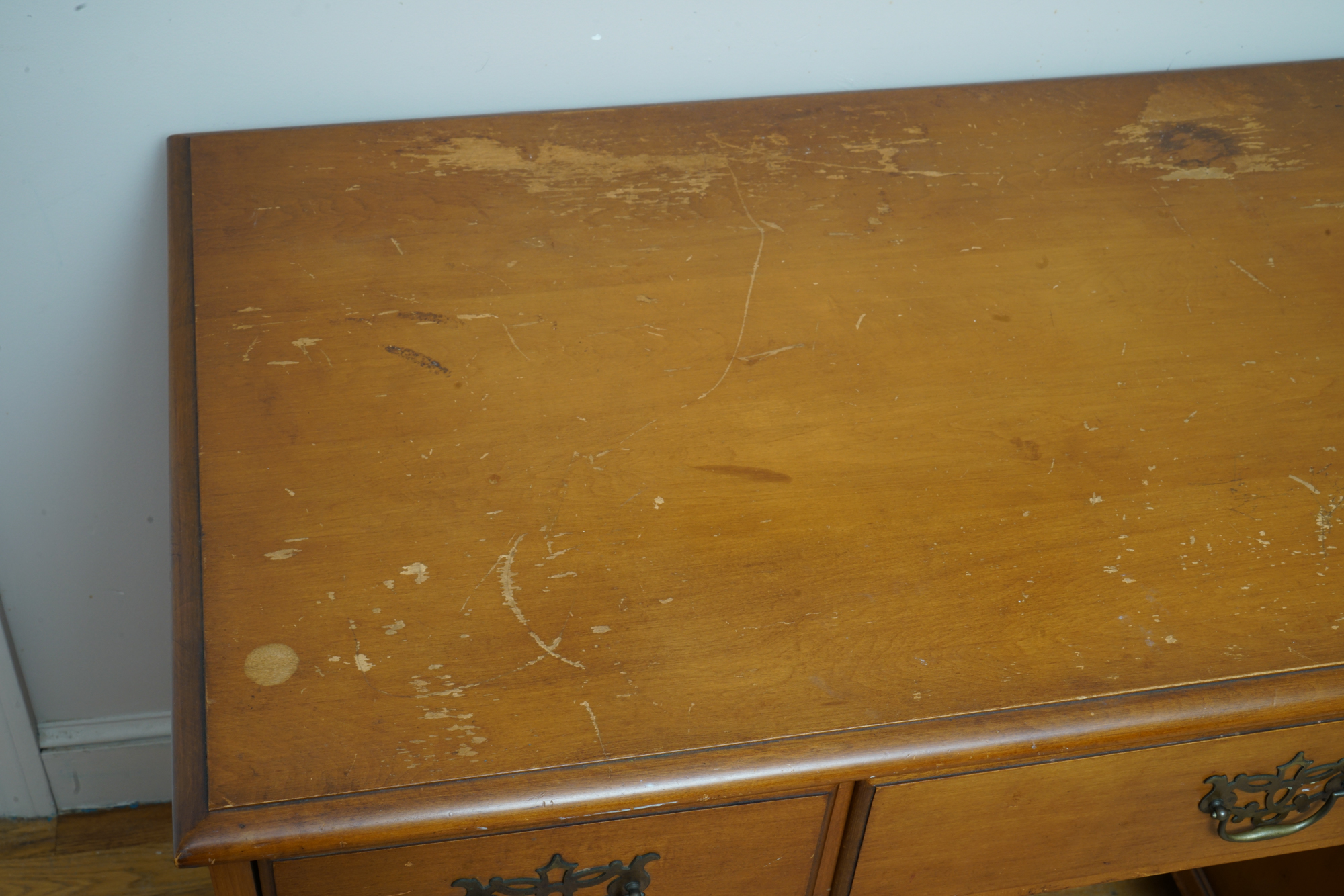 Federal Style Maple Kneehole Desk by Conant Ball Company, Mid-20th Century