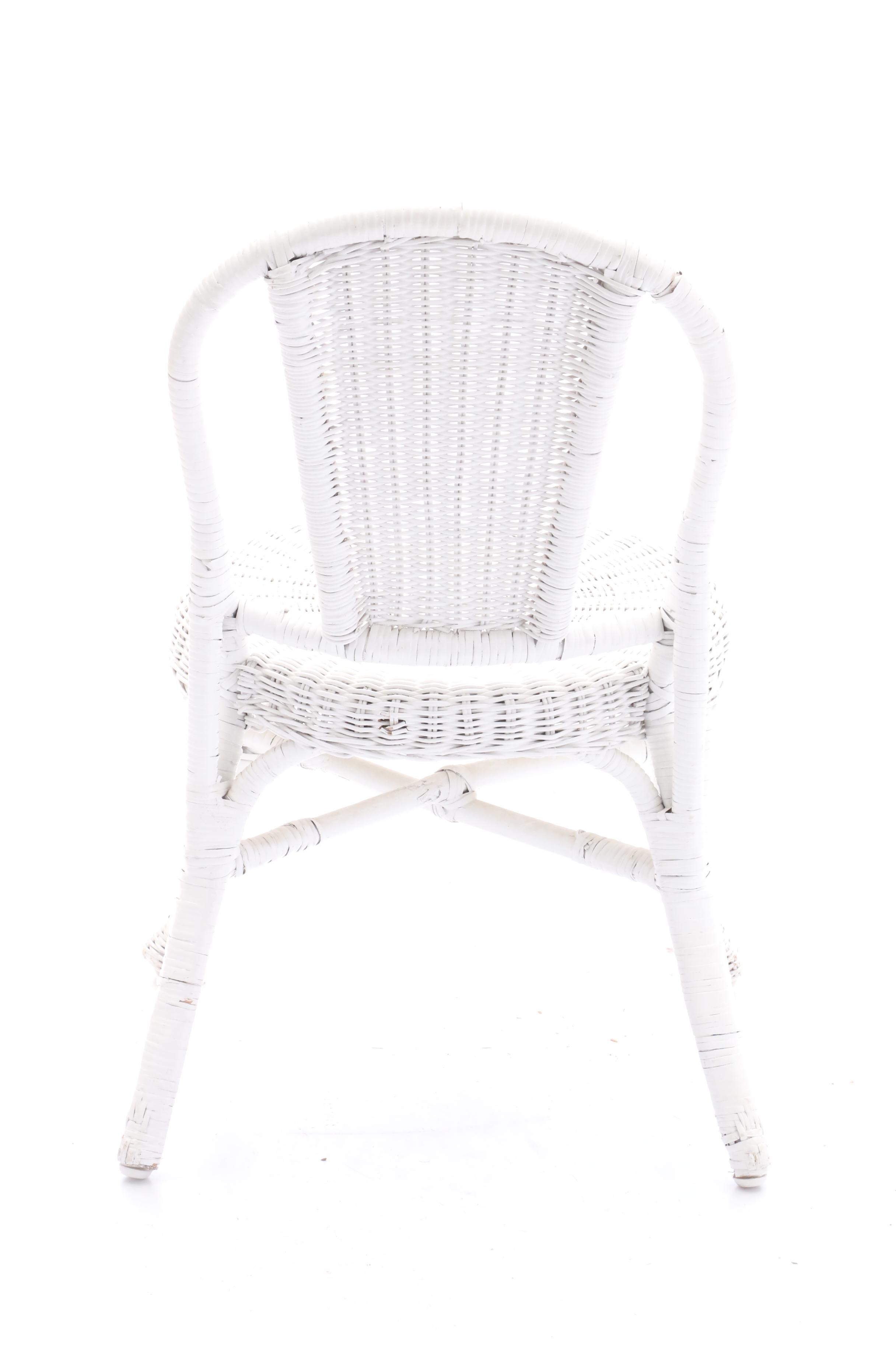 Wicker Vanity Set with Chair in White