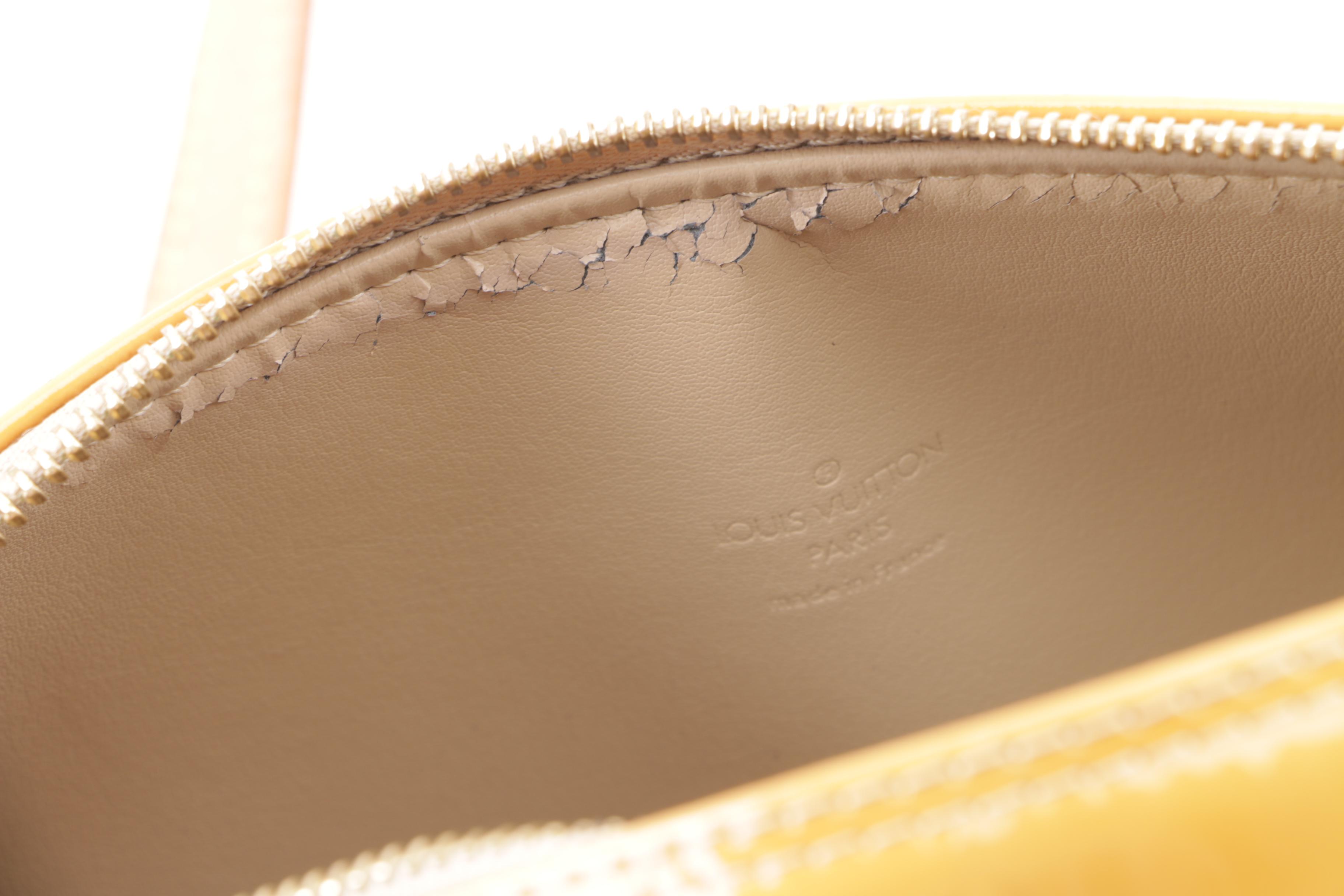 2000 Louis Vuitton of Paris Mango Vernis Monogram Papillon 30 Handbag