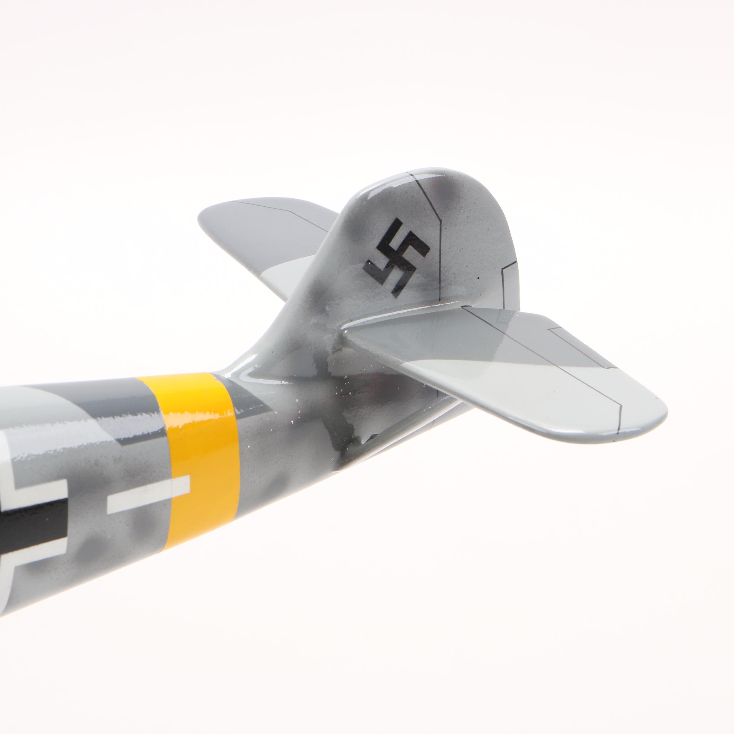Messerschmitt Bf 109 Model Fighter Plane
