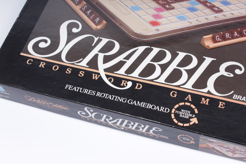 Scrabble Deluxe Edition Crossword Game