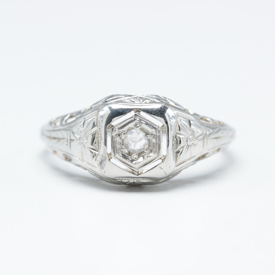 18K White Gold Diamond Ring