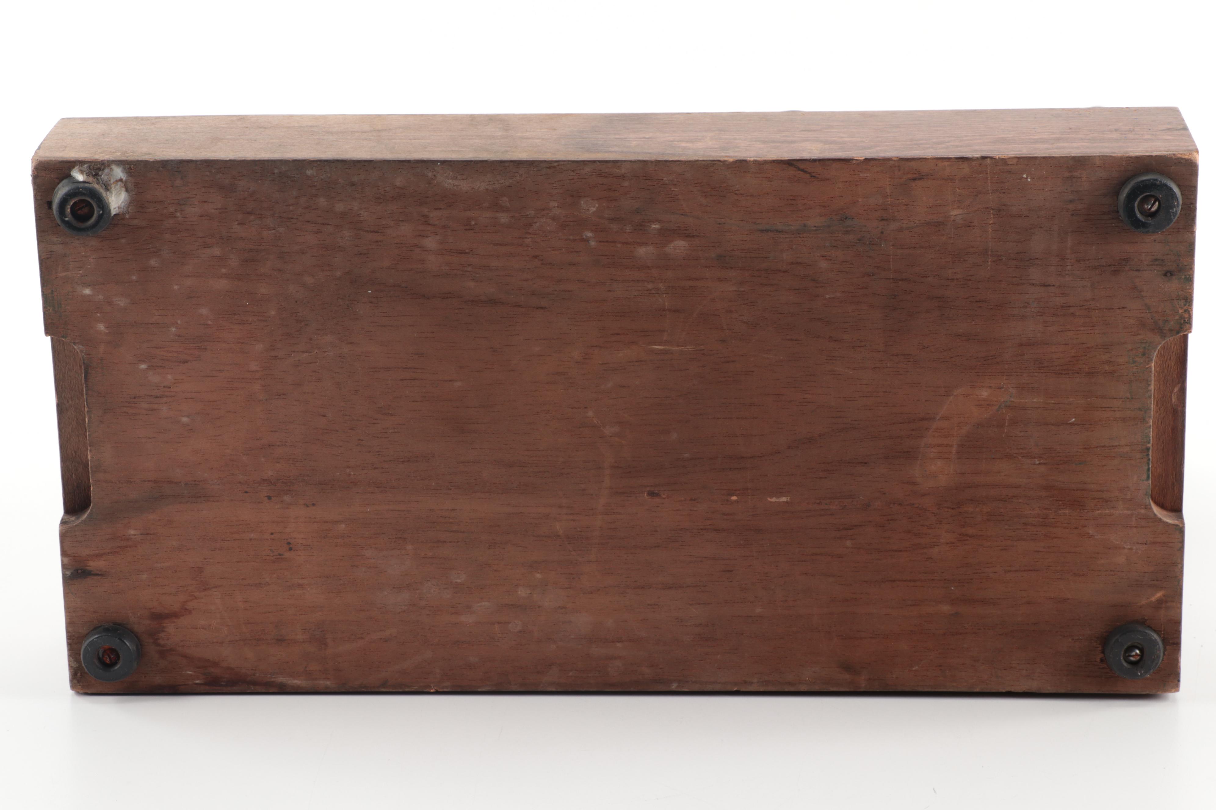 Vintage German Singer Sewing Machine, Model 66-16 Lotus