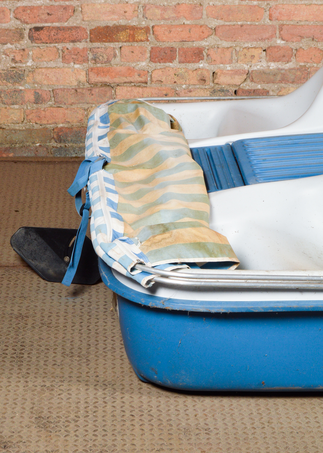 Pelican Ram-X Four-Person Pedal Boat with Retractable Awning