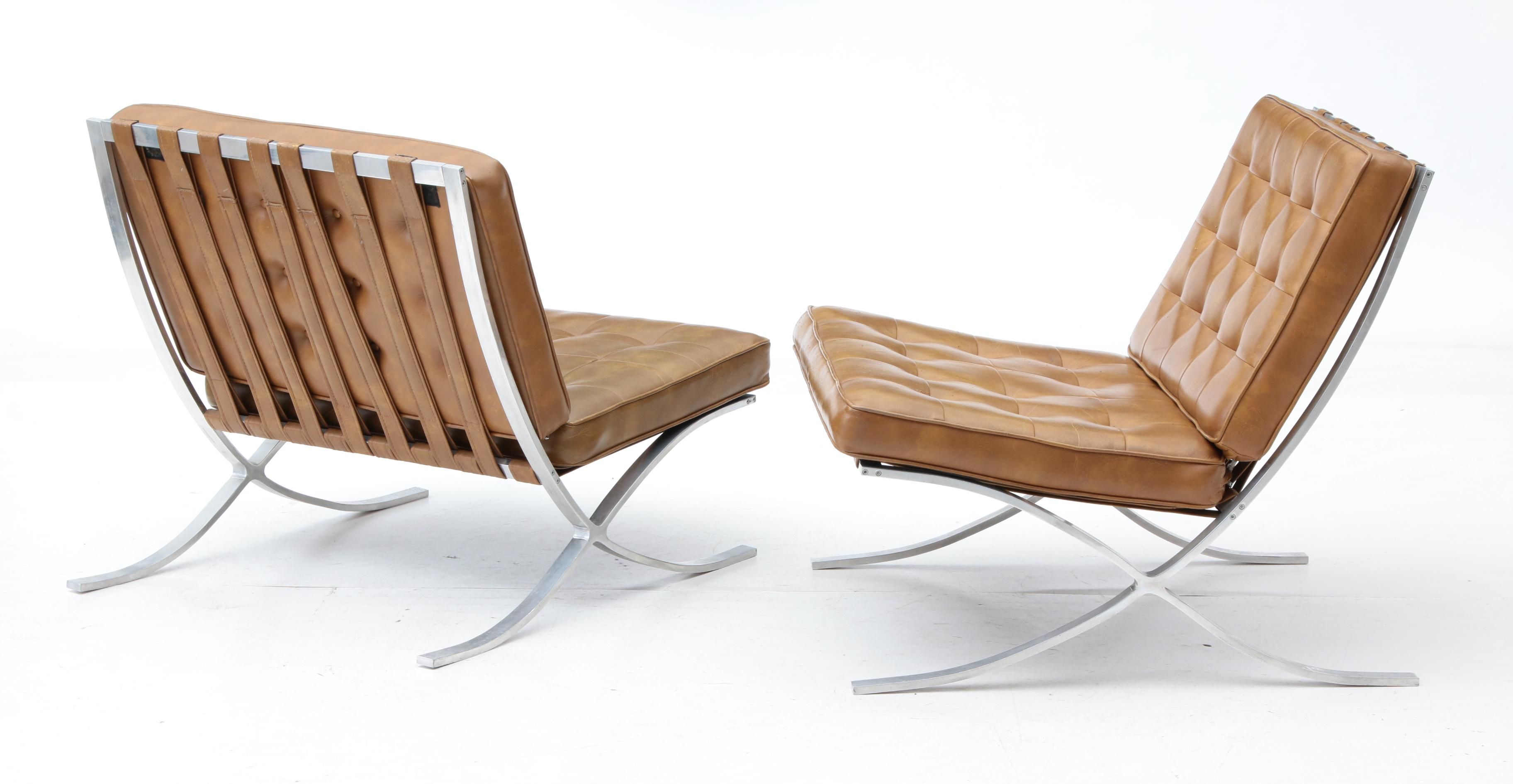 Pair of Barcelona Style Chairs, Mid-20th Century