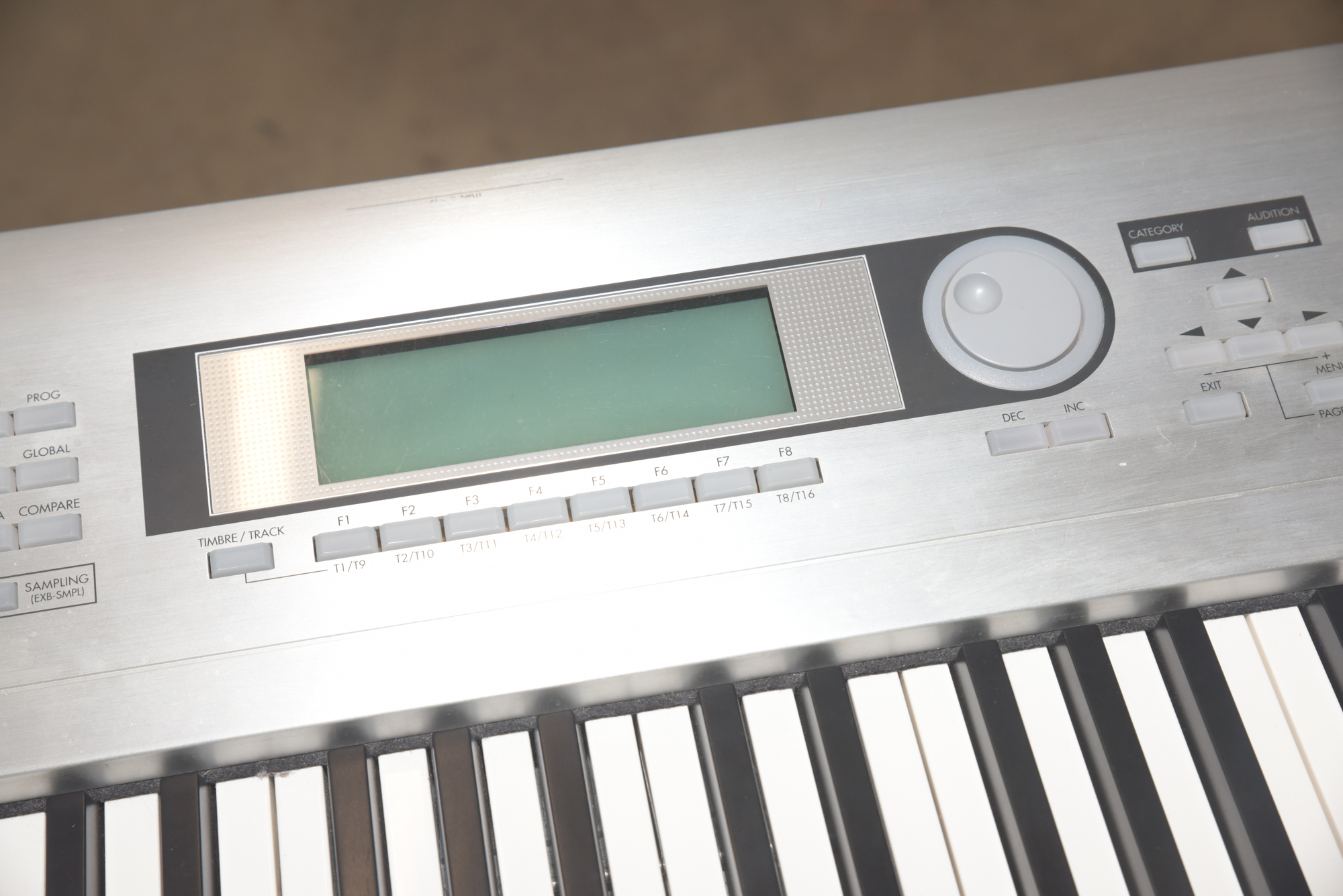 Korg Triton Le 88 Keyboard with Stand and Travel Case