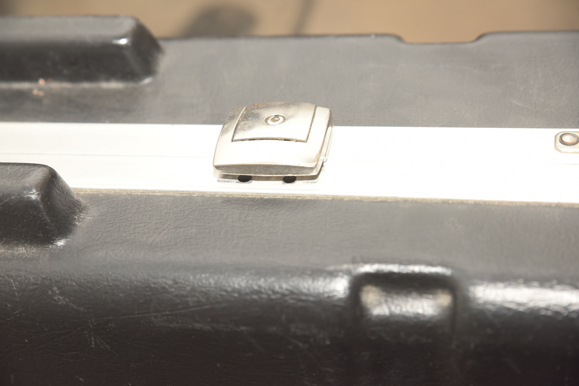 Korg Triton Le 88 Keyboard with Stand and Travel Case