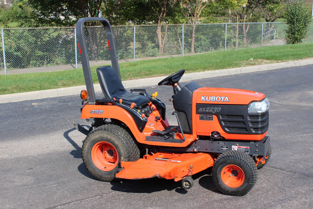 Kubota BX2230 Riding Tractor with 60" Mowing Deck