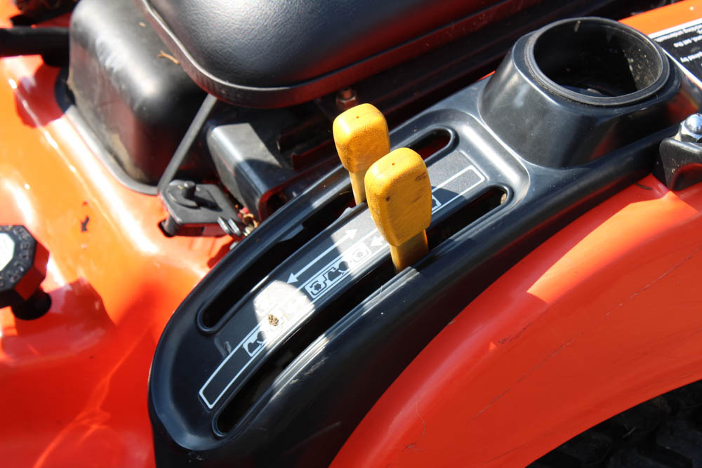 Kubota BX2230 Riding Tractor with 60" Mowing Deck