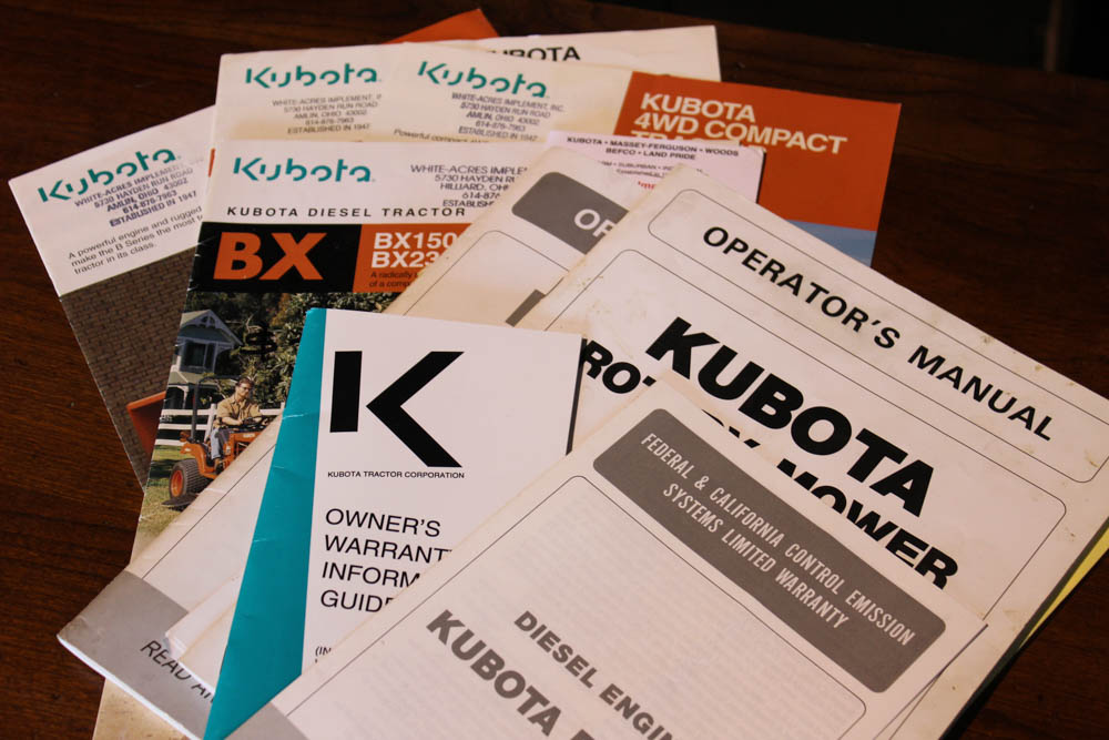 Kubota BX2230 Riding Tractor with 60" Mowing Deck