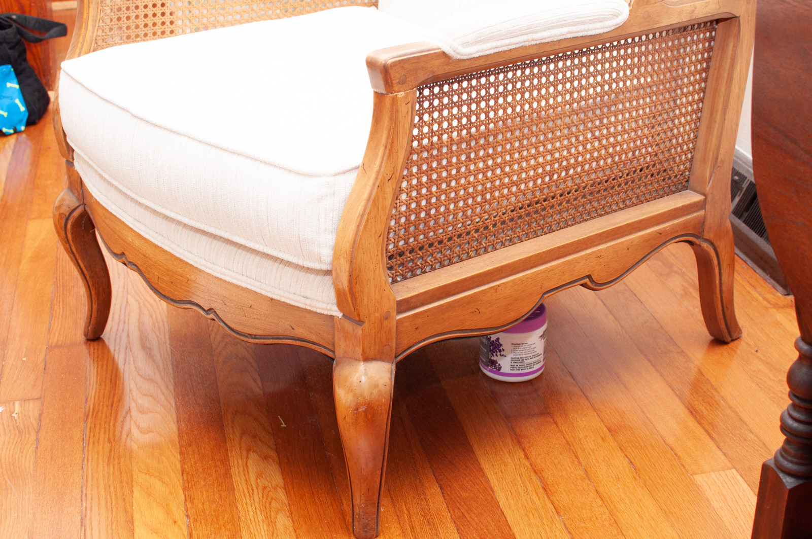 French Provincial Style Spline Woven Wingback Chair, Mid-20th Century