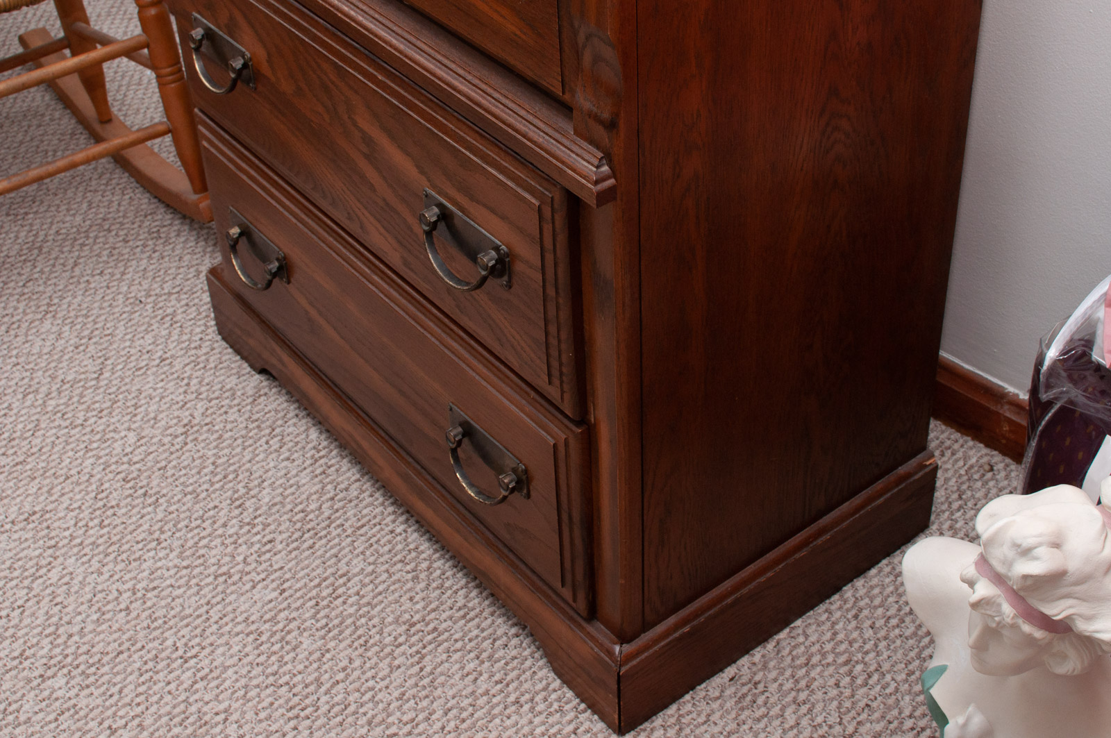 Contemporary Oak Veneer and Laminate Chest of Drawers