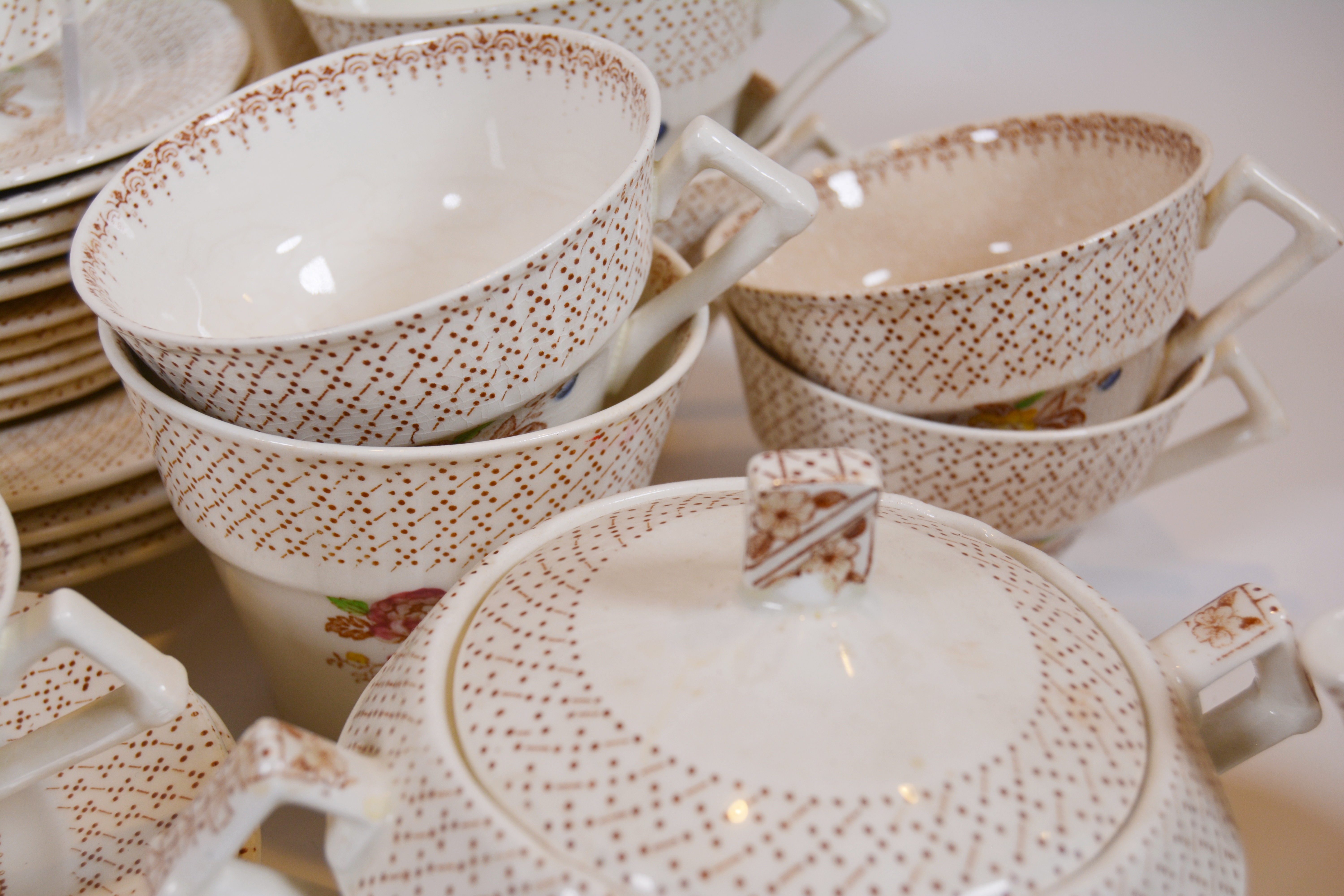 Myott Son & Co. "Swing Time" Earthenware Dinnerware