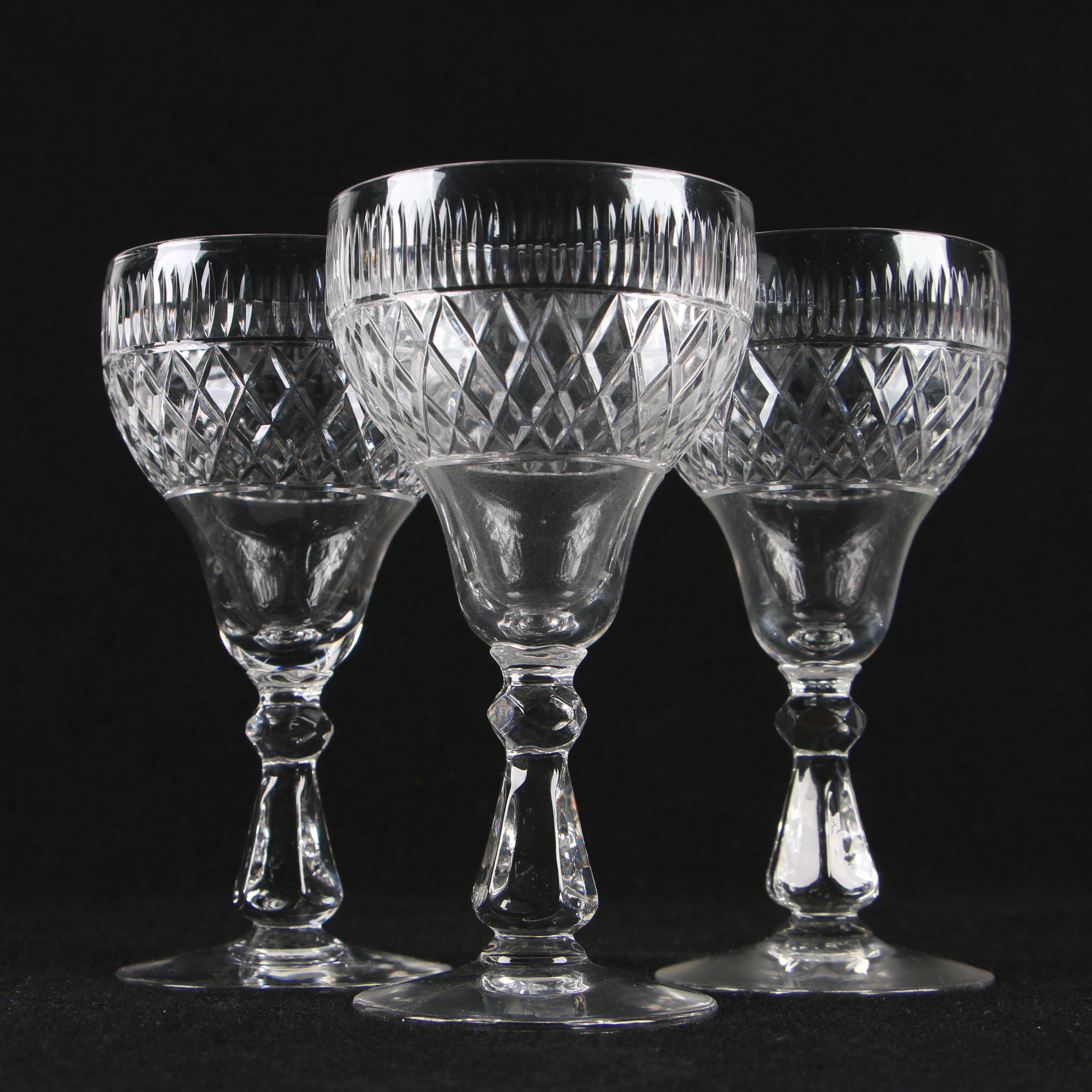 Bryce Crystal Stemware with Diamond Pattern