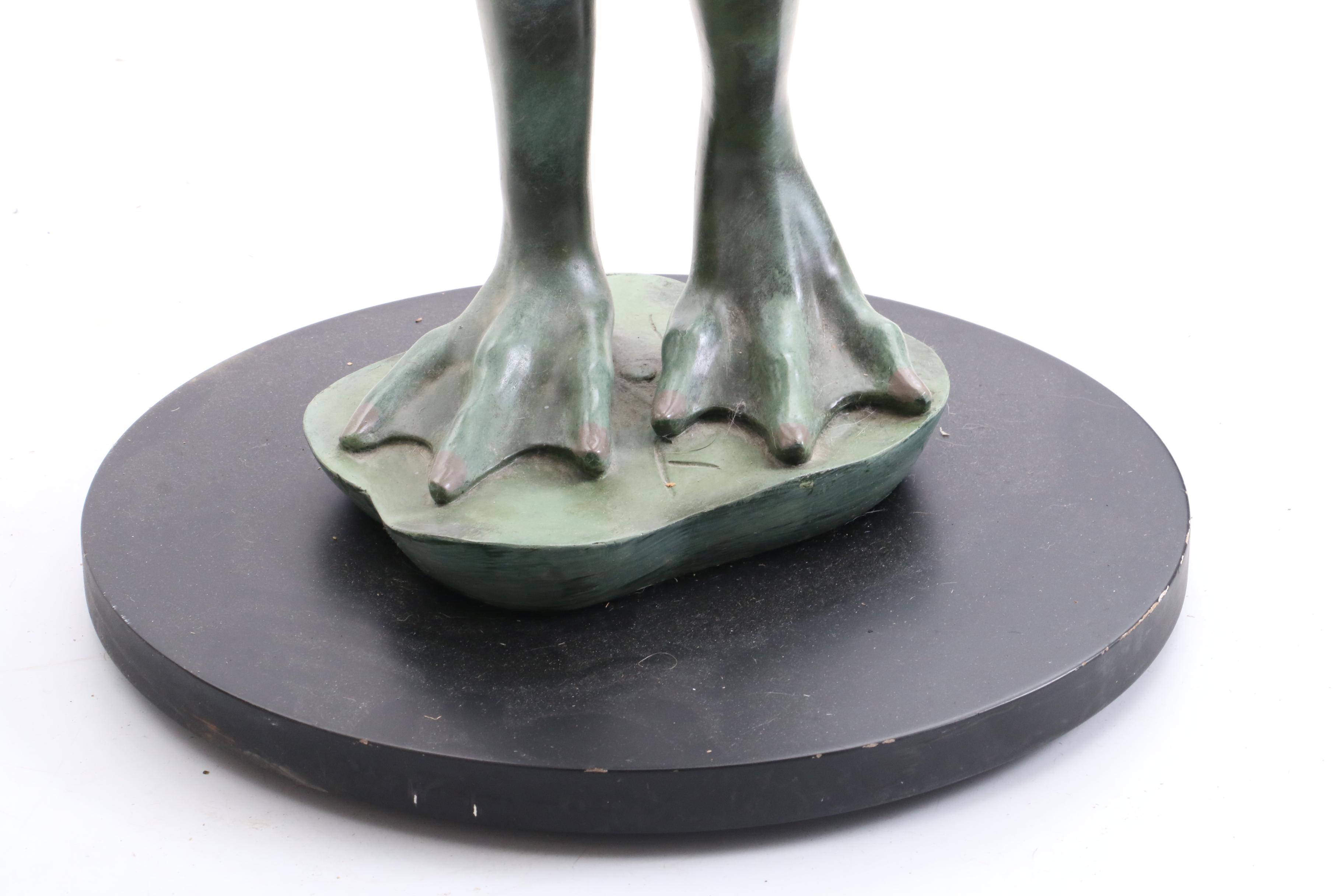 Frog Butler Tray Table