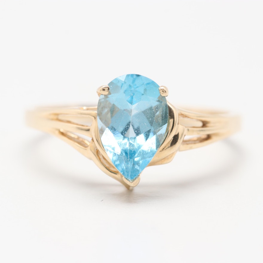 10K Yellow Gold Blue Topaz Ring