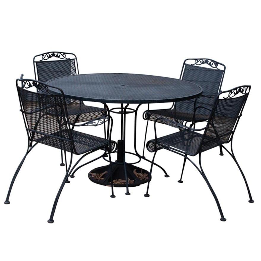 Black Metal Mesh Outdoor Patio Table and Chairs