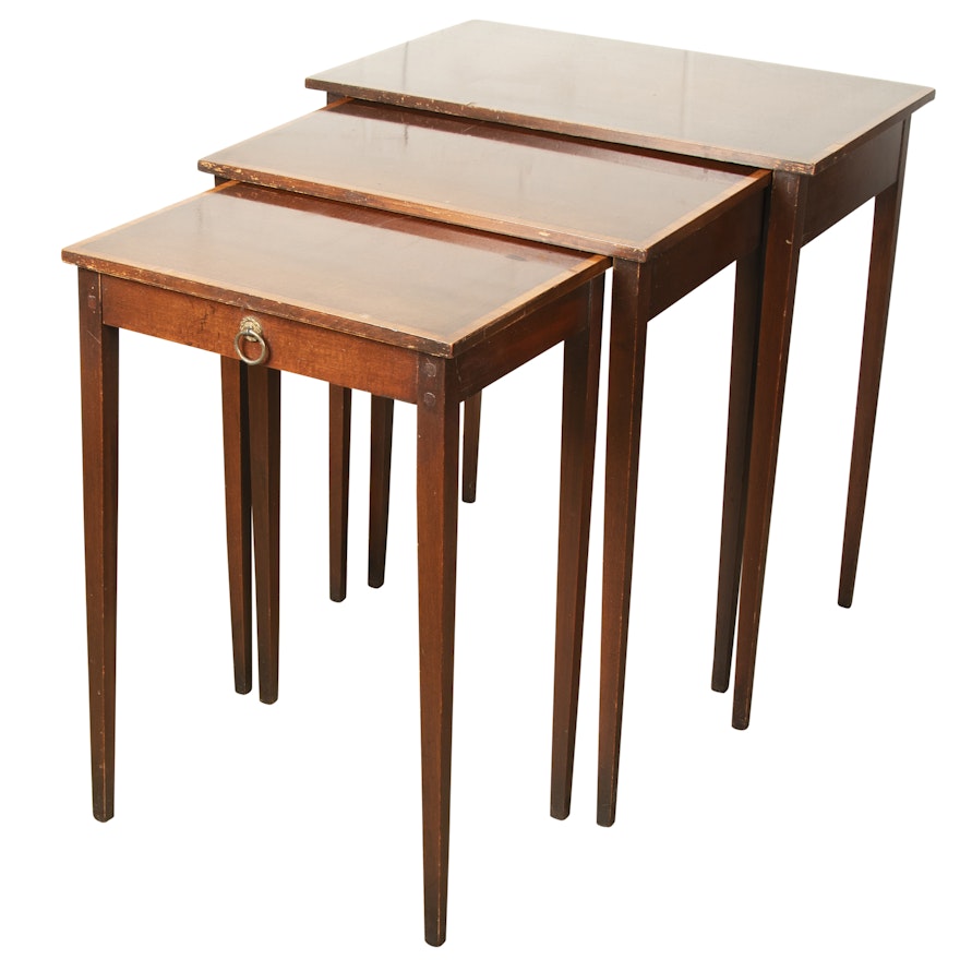Federal Style Banded Mahogany Nesting Tables, Mid-20th Century
