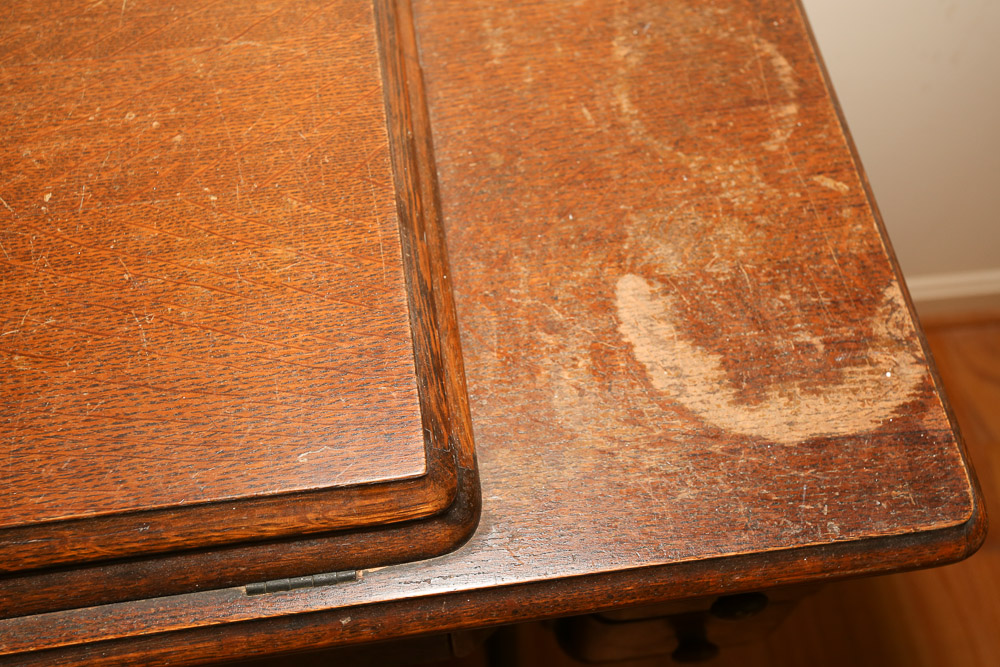 1923 Singer Sewing Machine Table, Model 66