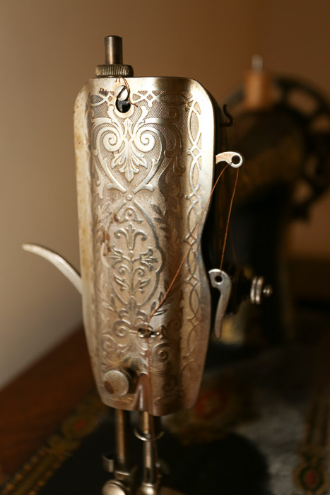 1923 Singer Sewing Machine Table, Model 66