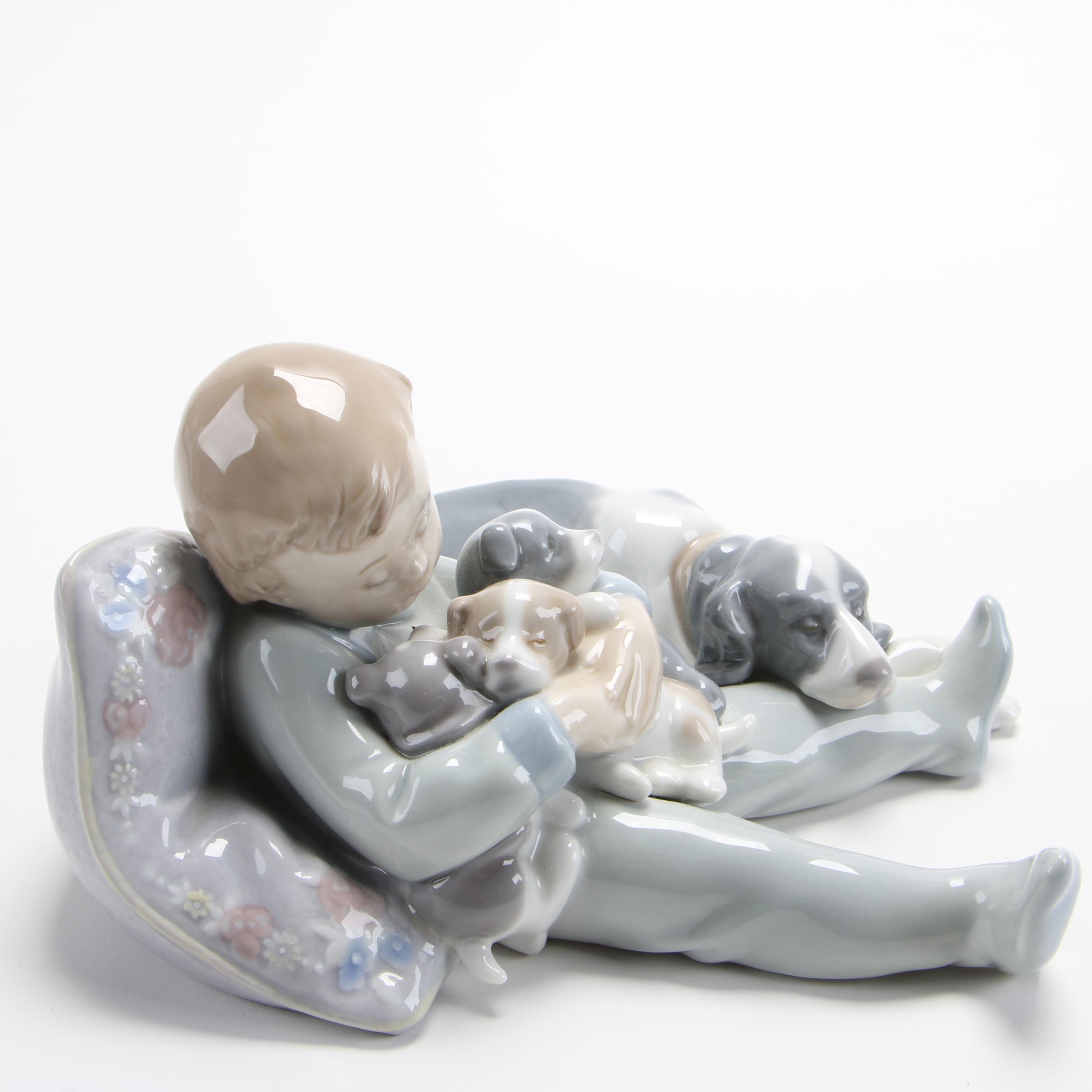 Lladró "Sweet Dreams" Glazed Porcelain Figurine, Late 1980s