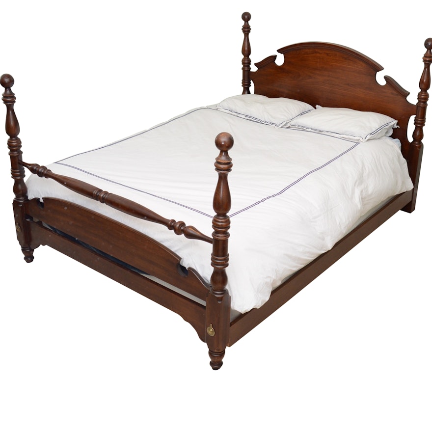 Federal Style Queen Size Cherry Bed Frame by Thomasville, Late 20th Century