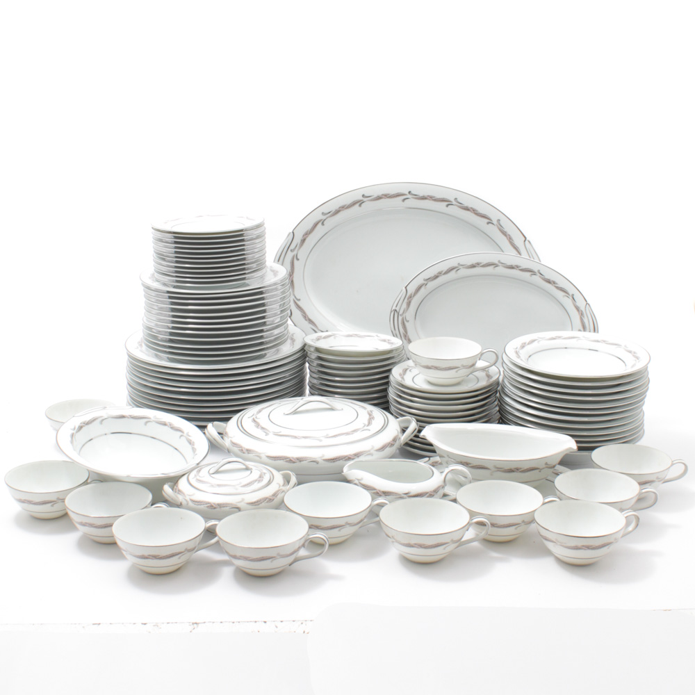 Noritake "Gaylord" Porcelain Dinner Service c. 1954-66