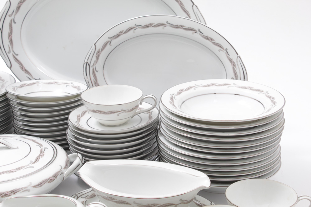 Noritake "Gaylord" Porcelain Dinner Service c. 1954-66