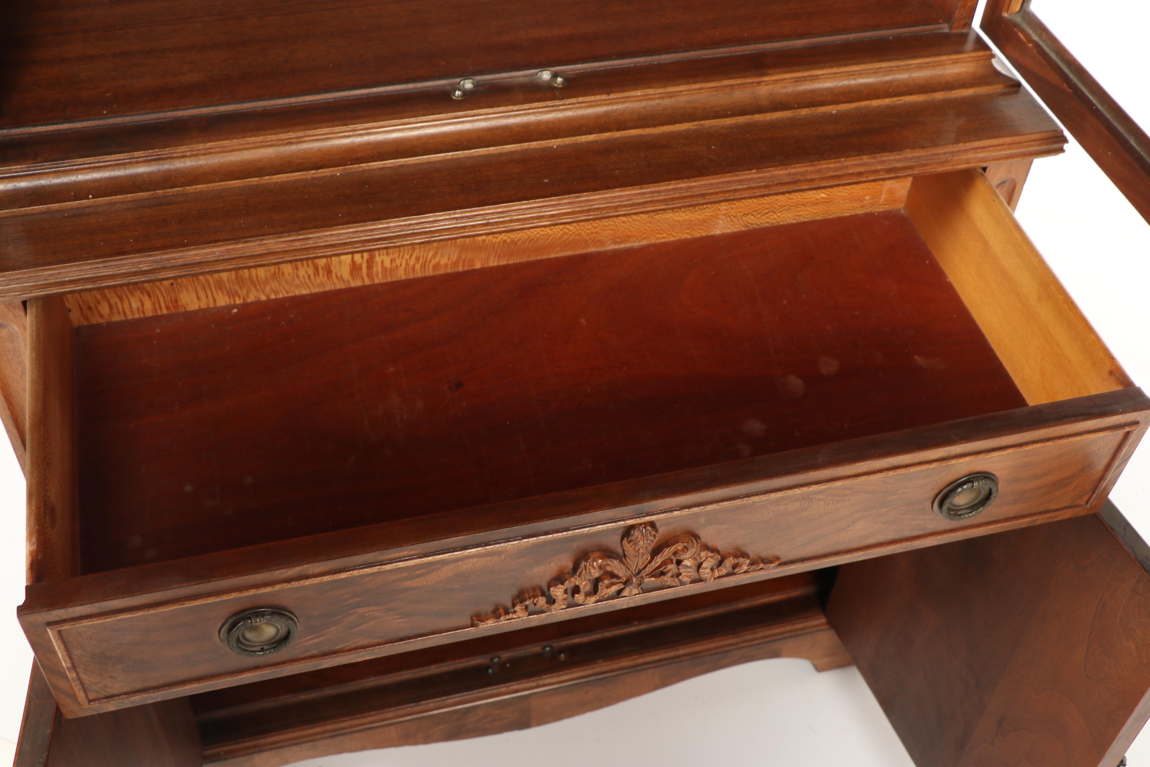 George III Style Mahogany Cabinet by John M. Smyth Company, Late 20th Century