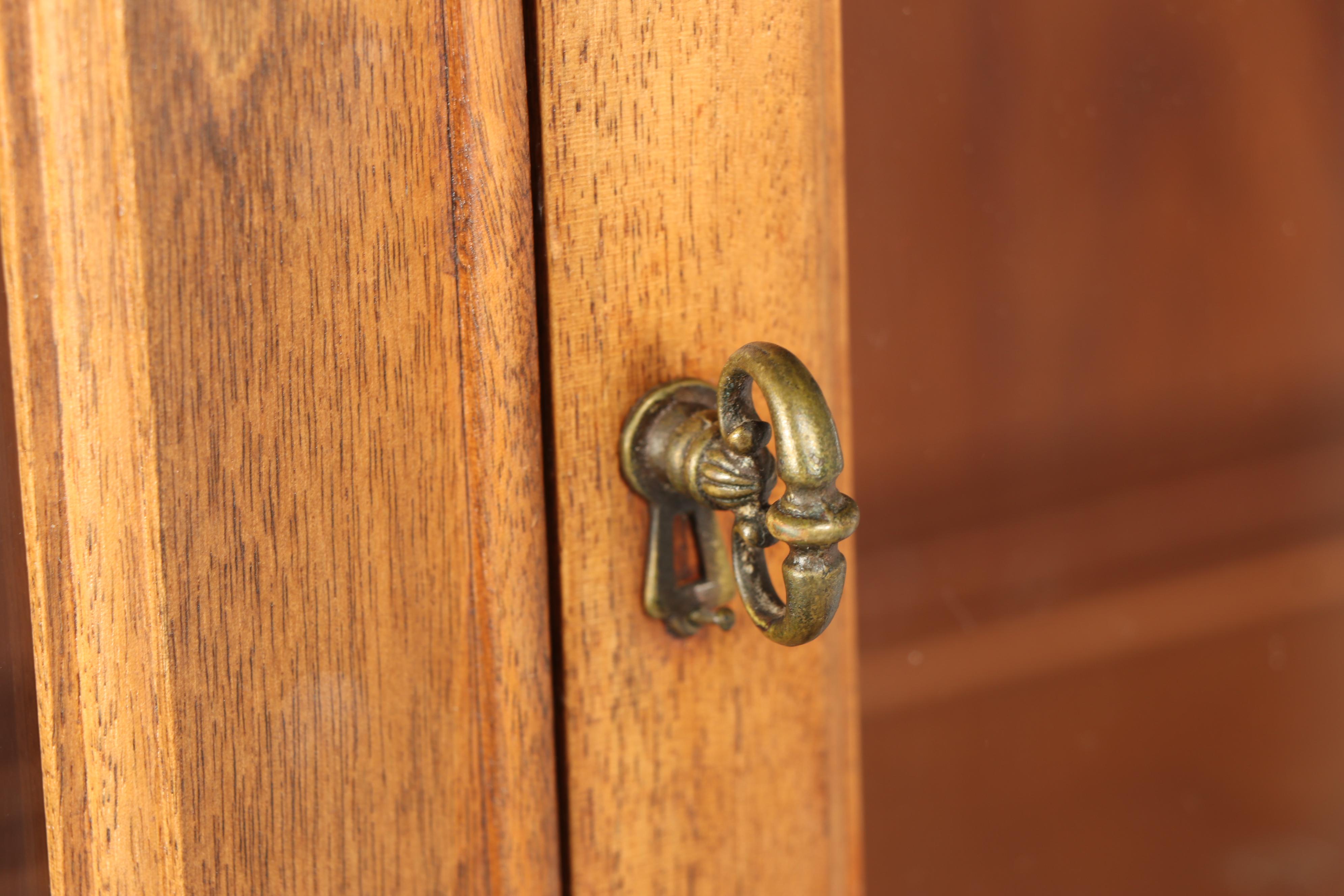 George III Style Mahogany Cabinet by John M. Smyth Company, Late 20th Century