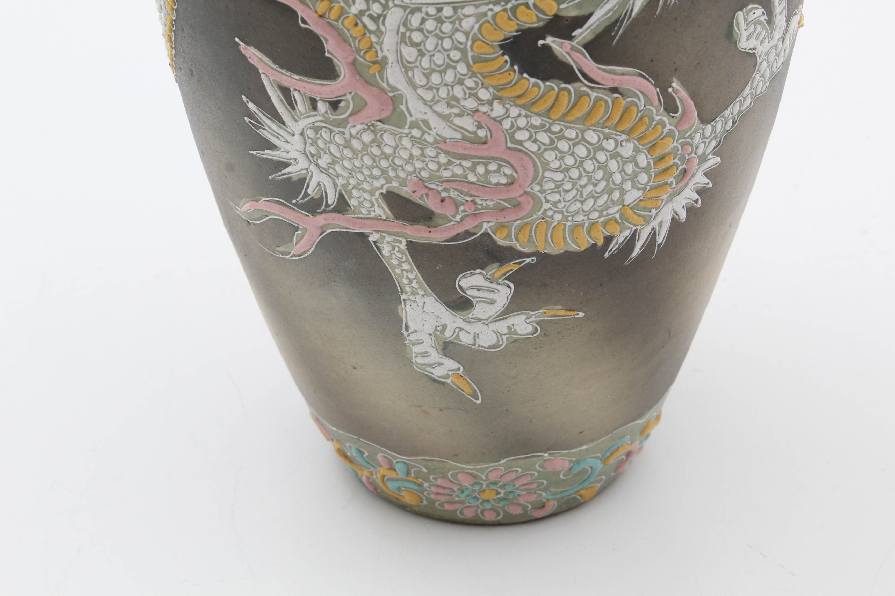 Japanese Moriage Dragon Motif Ceramic Vase