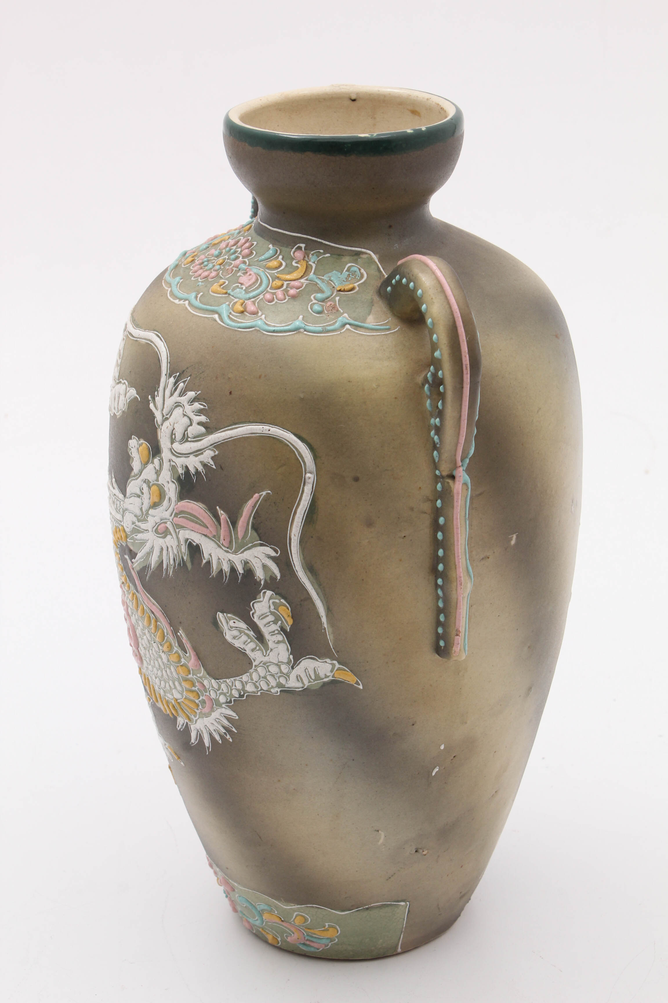 Japanese Moriage Dragon Motif Ceramic Vase