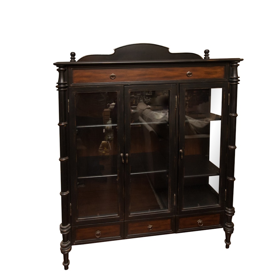 Contemporary China Cabinet