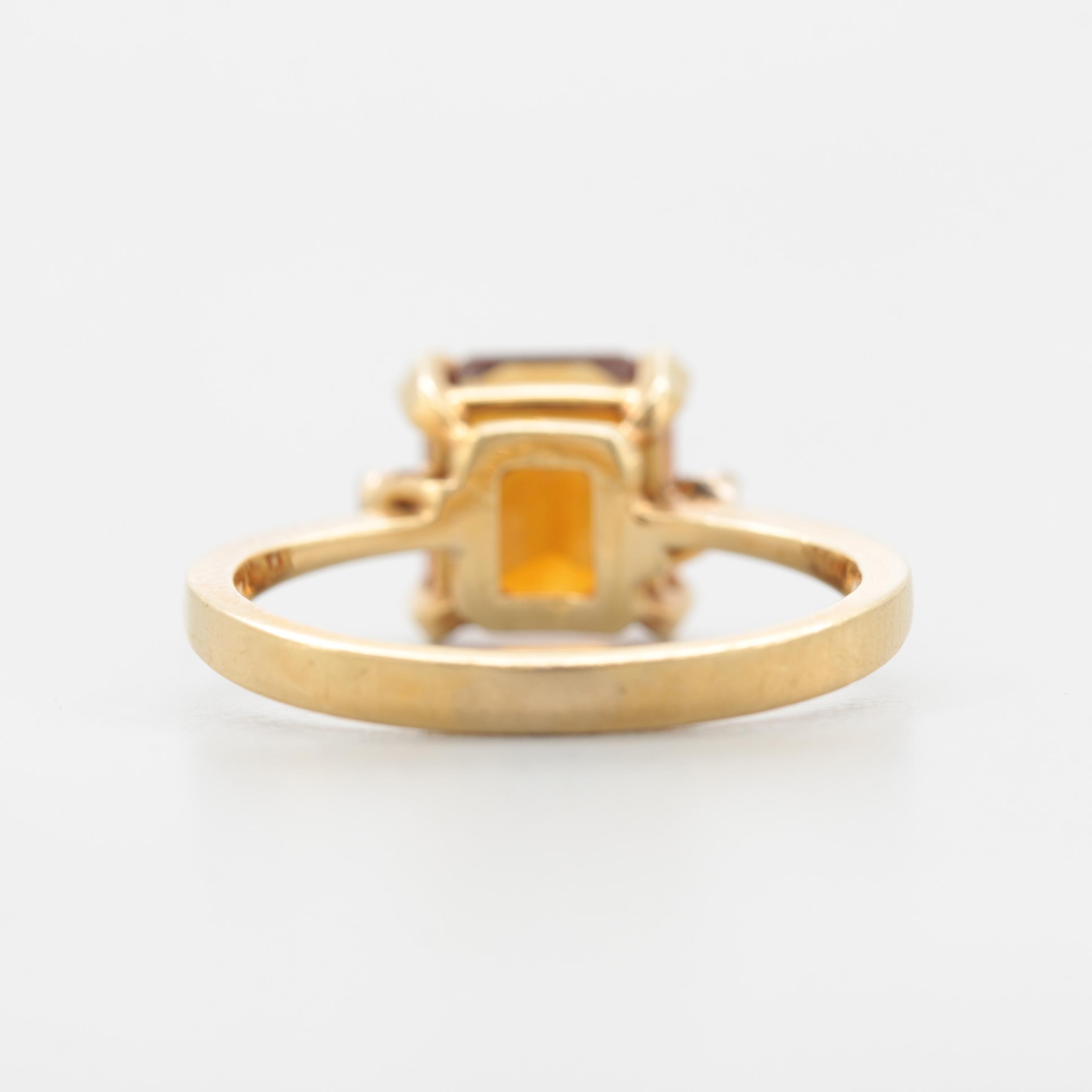 18K Yellow Gold Citrine and Diamond Ring