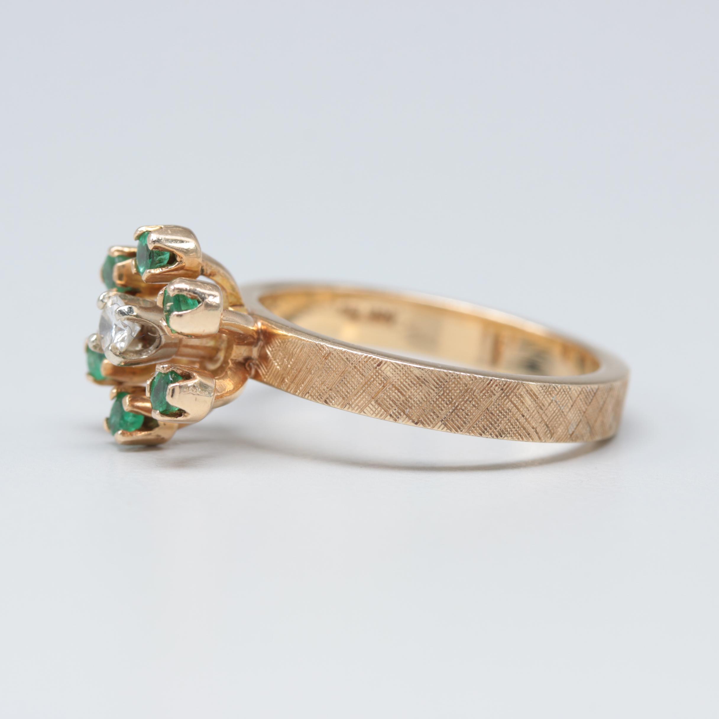 14K Yellow Gold Diamond and Emerald Floral Motif Ring