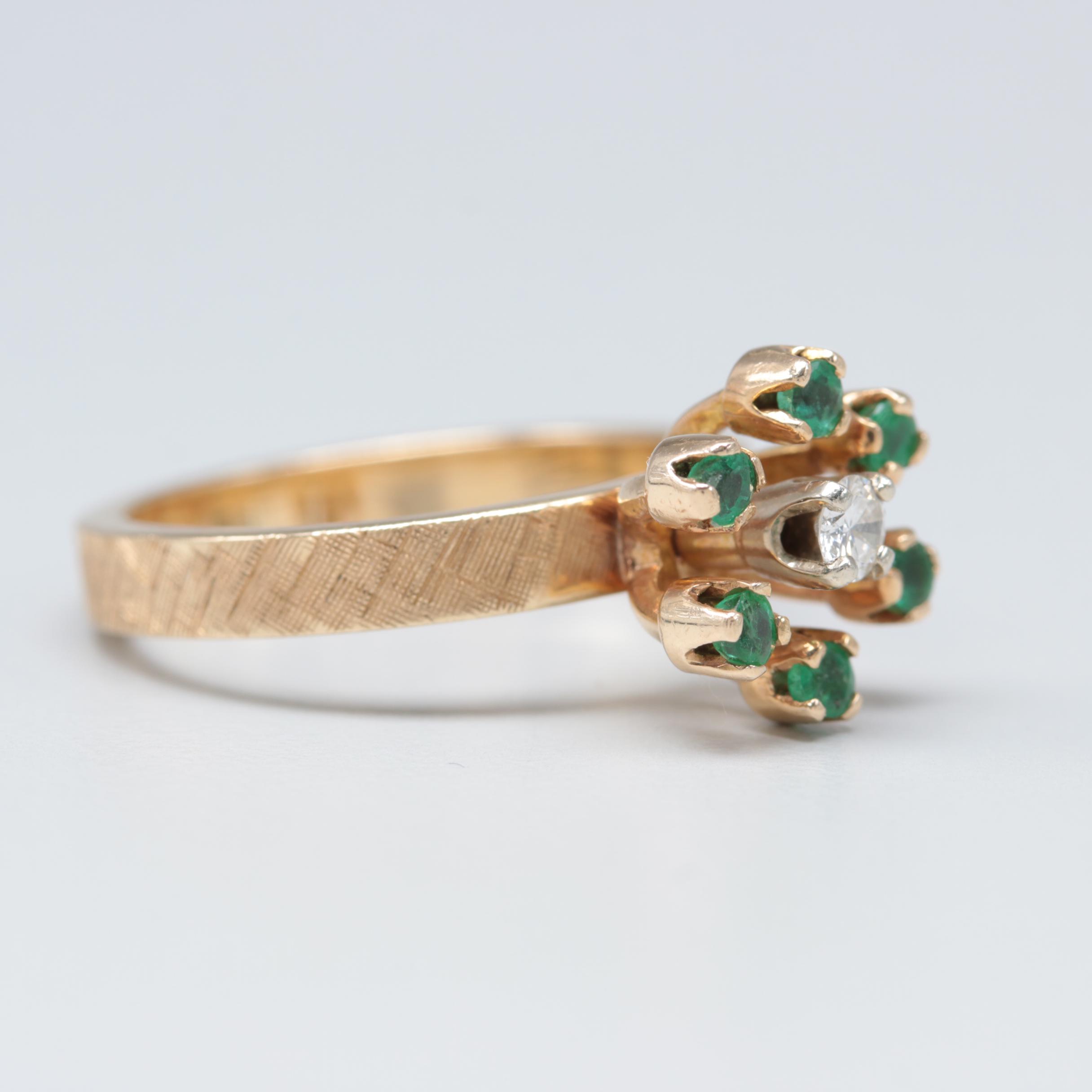 14K Yellow Gold Diamond and Emerald Floral Motif Ring