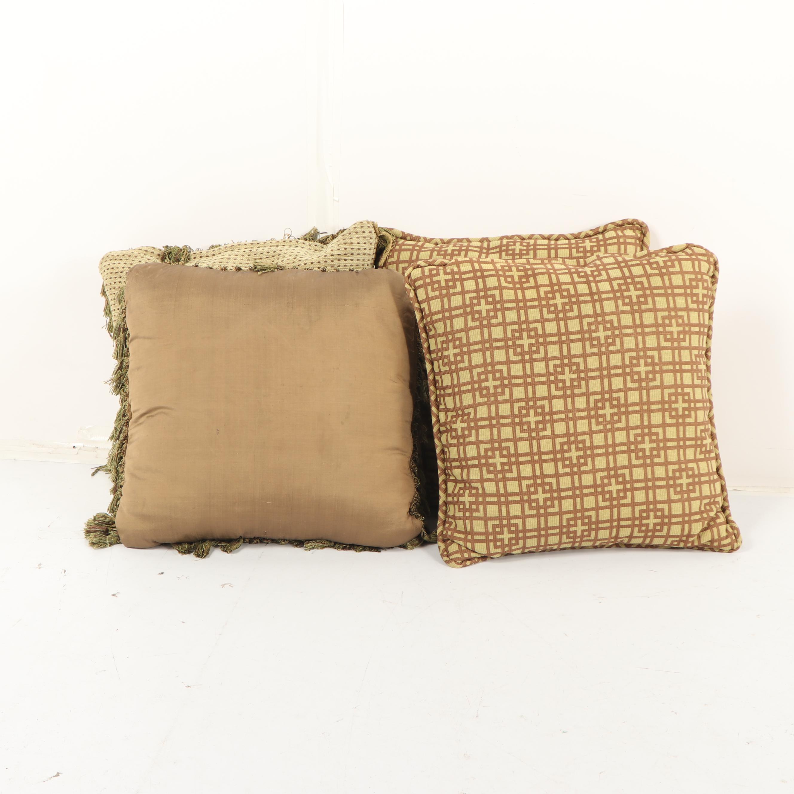 Decorative Throw Pillows