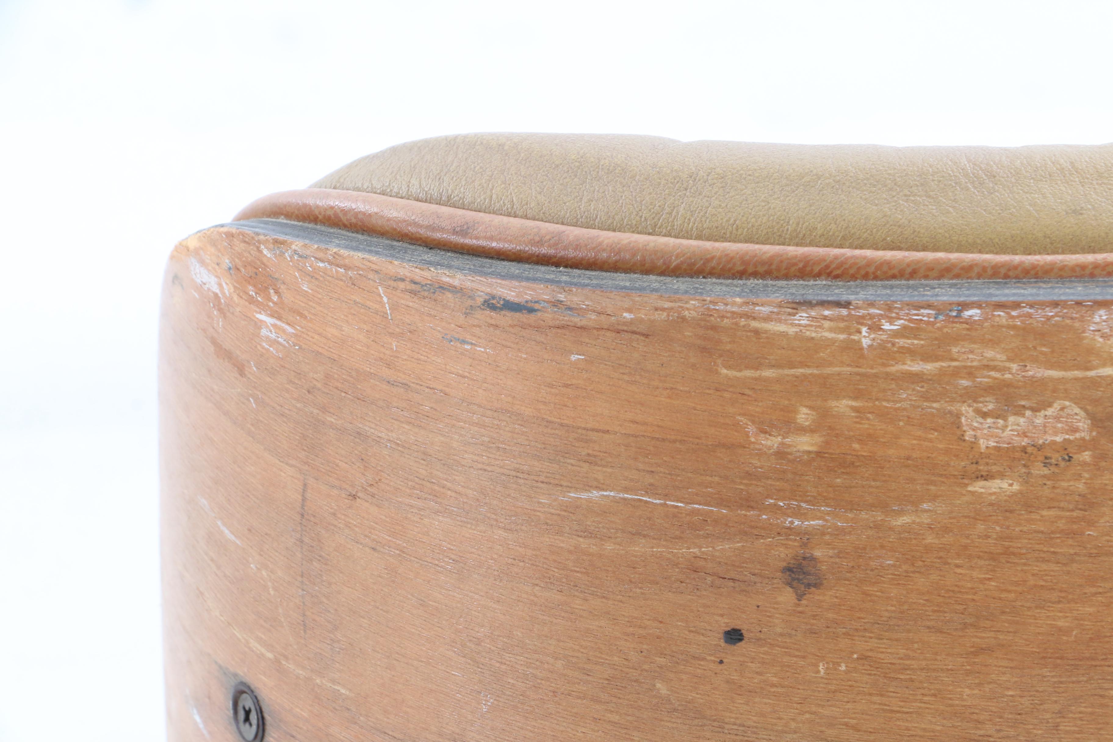 Eames Style Lounge Chair