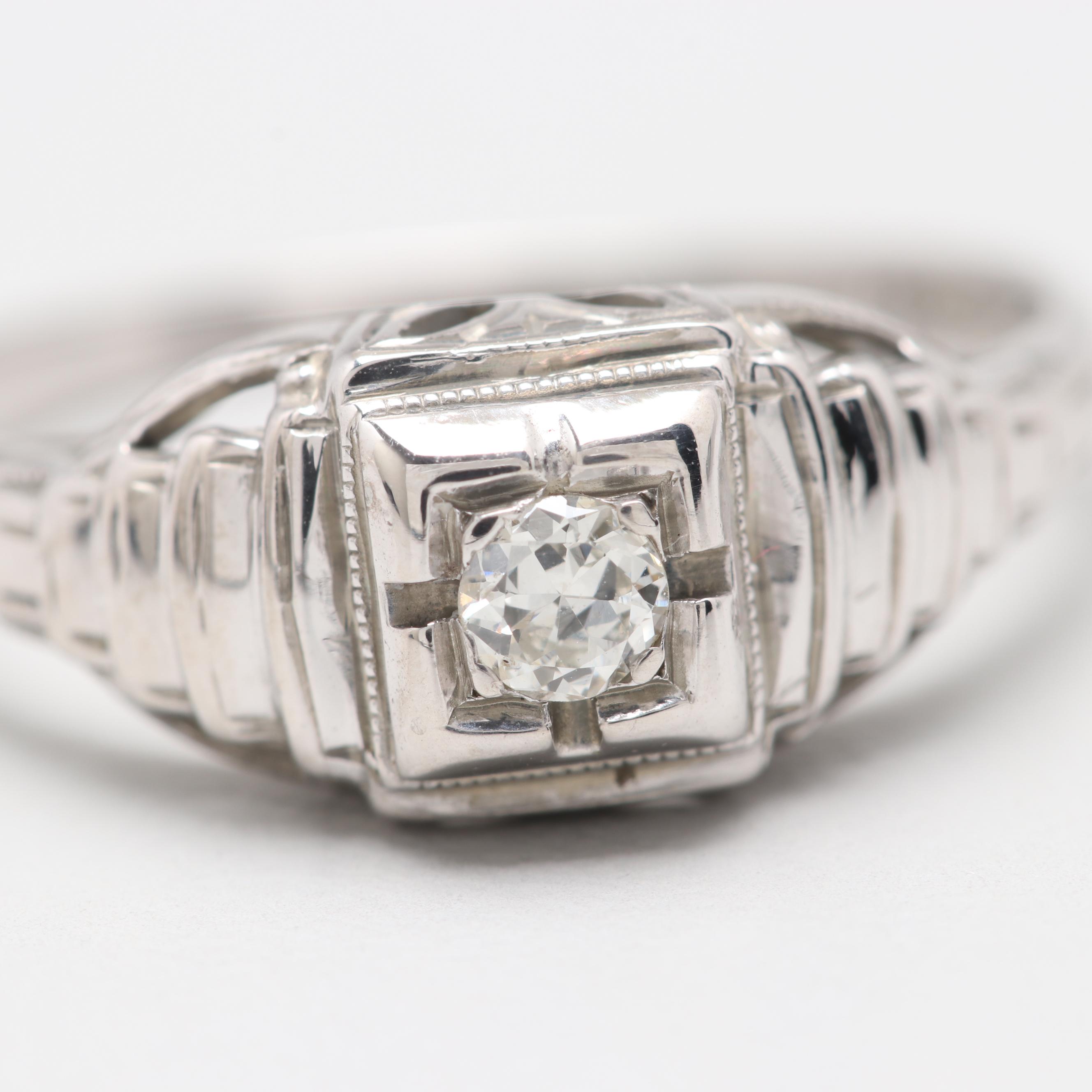 18K White Gold Diamond Ring