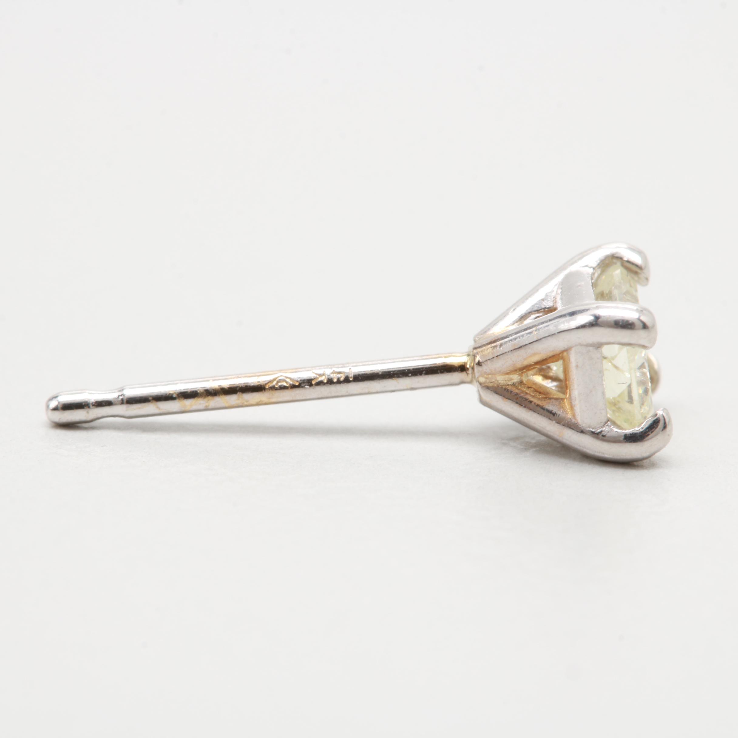 14K White Gold Diamond Stud Earrings