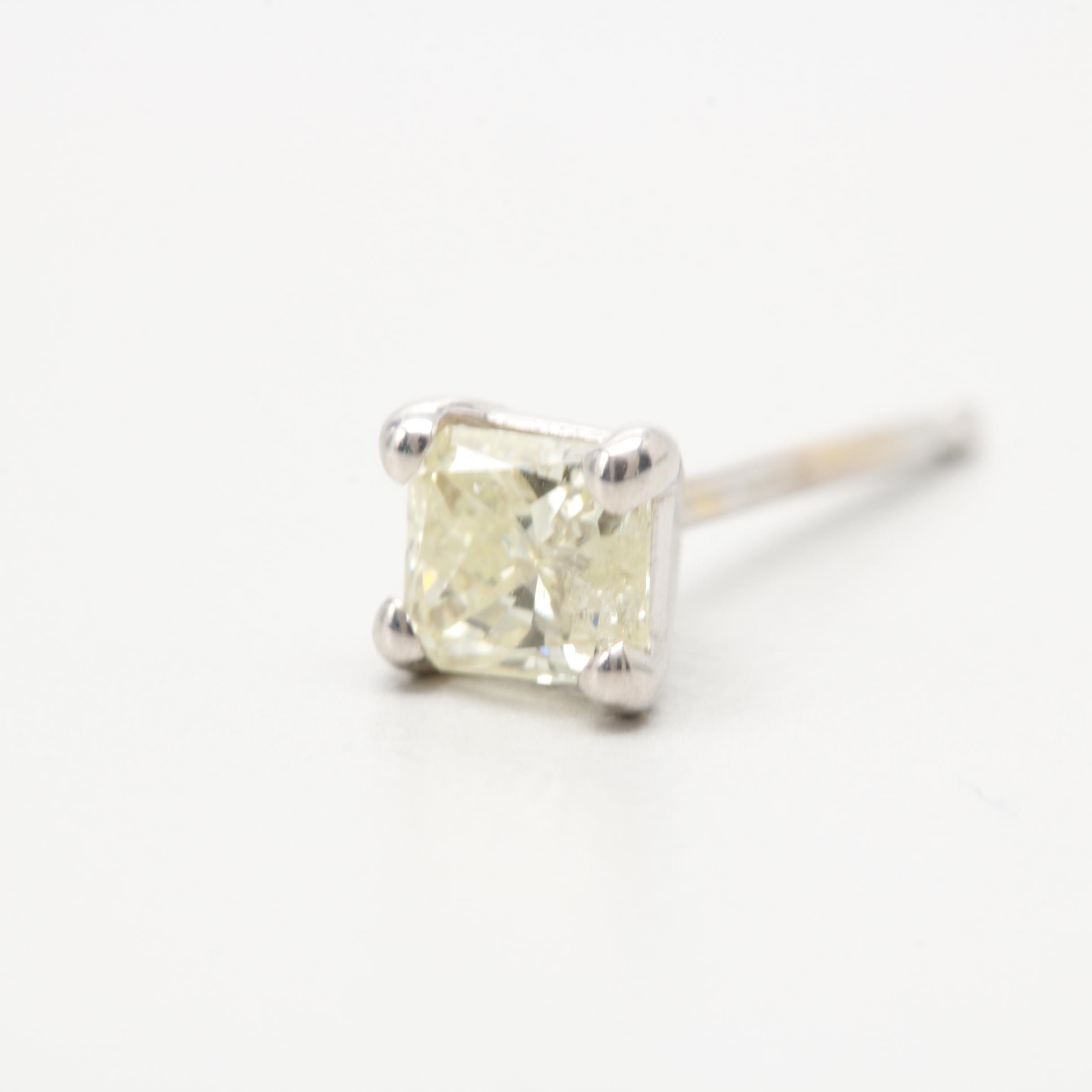 14K White Gold Diamond Stud Earrings