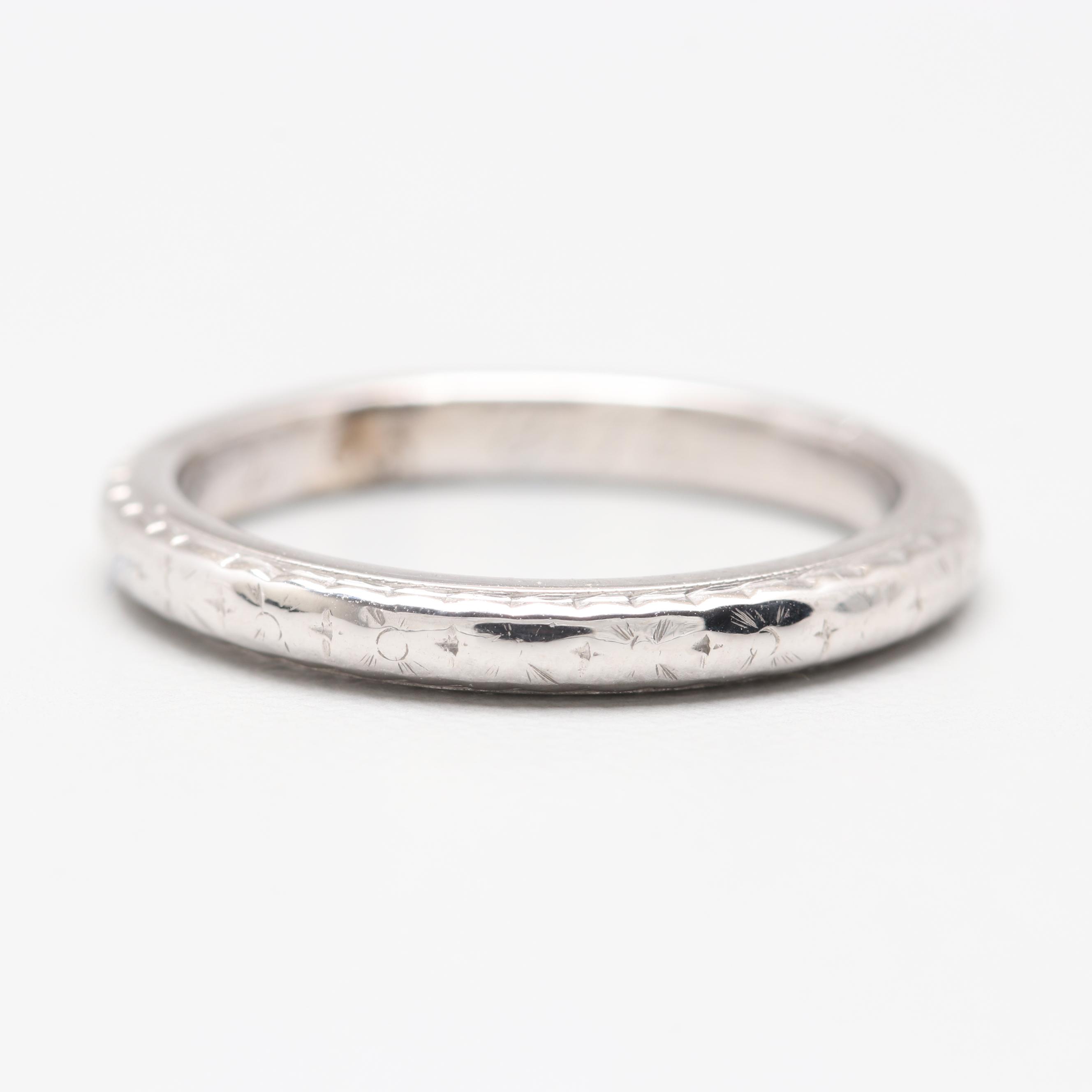 18K White Gold Ring Band