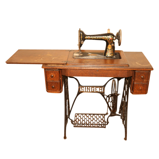 1923 Singer Sewing Machine Table, Model 66