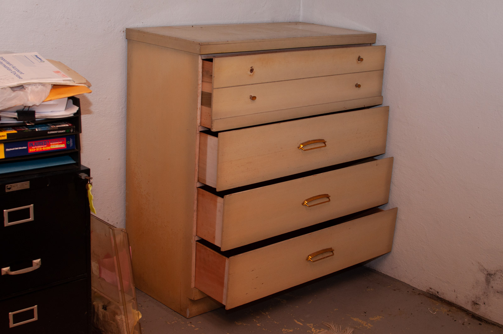 Pair of Mid Century Modern Blonde Wood Chest of Drawers, Mid-20th Century