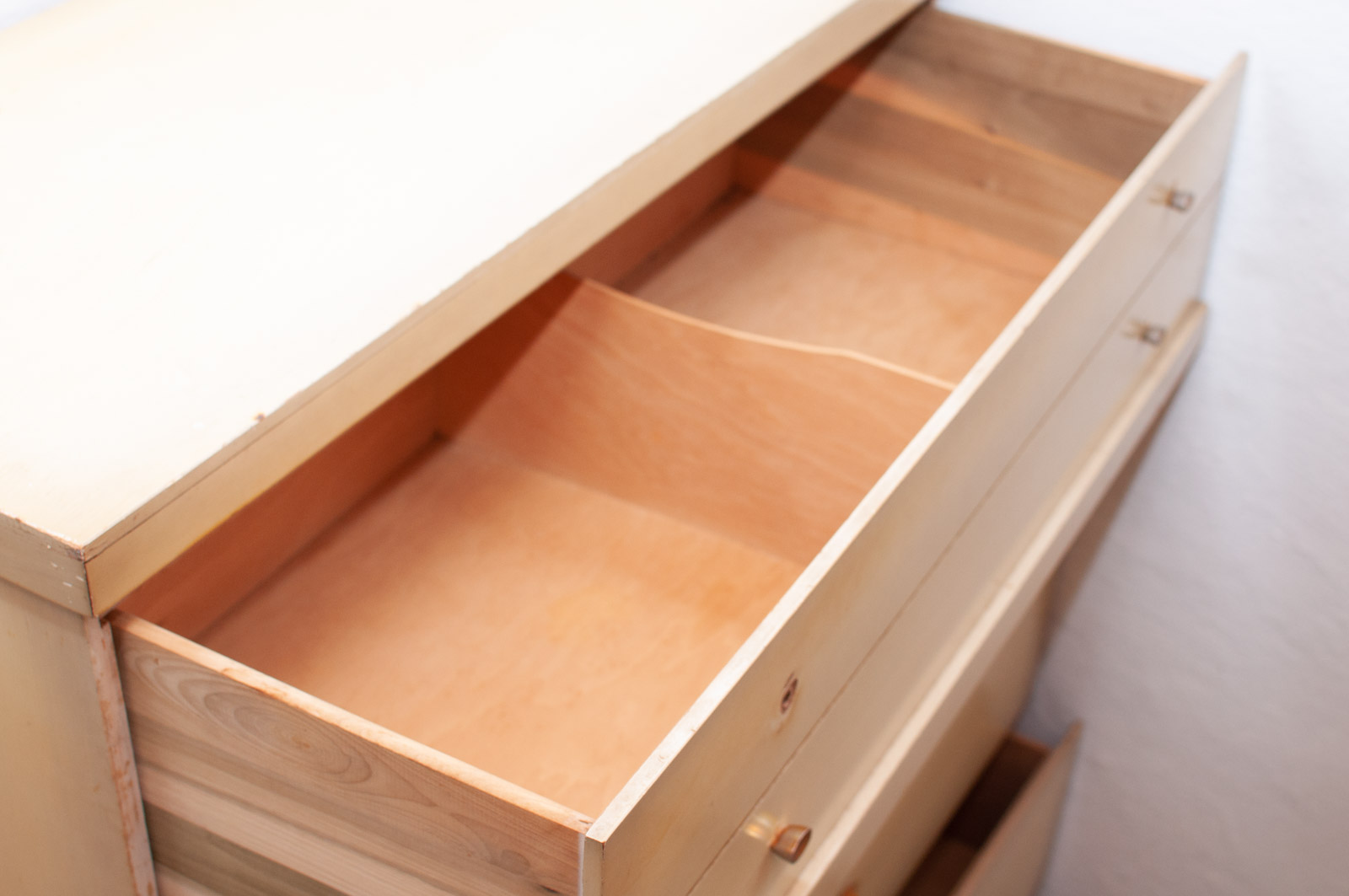 Pair of Mid Century Modern Blonde Wood Chest of Drawers, Mid-20th Century