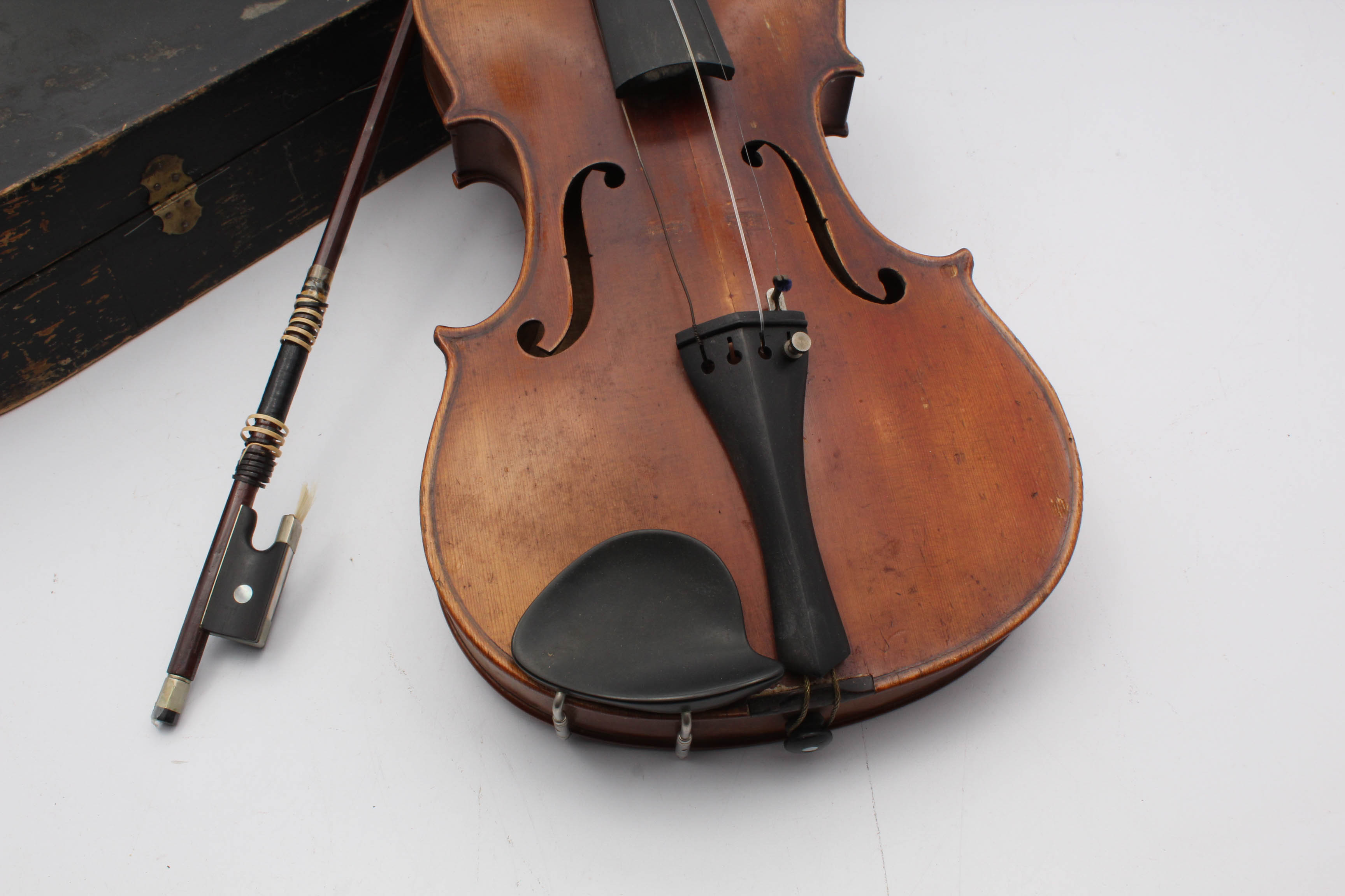 C. 1910 Japanese Suzuki 4/4 Violin with Bow and Case