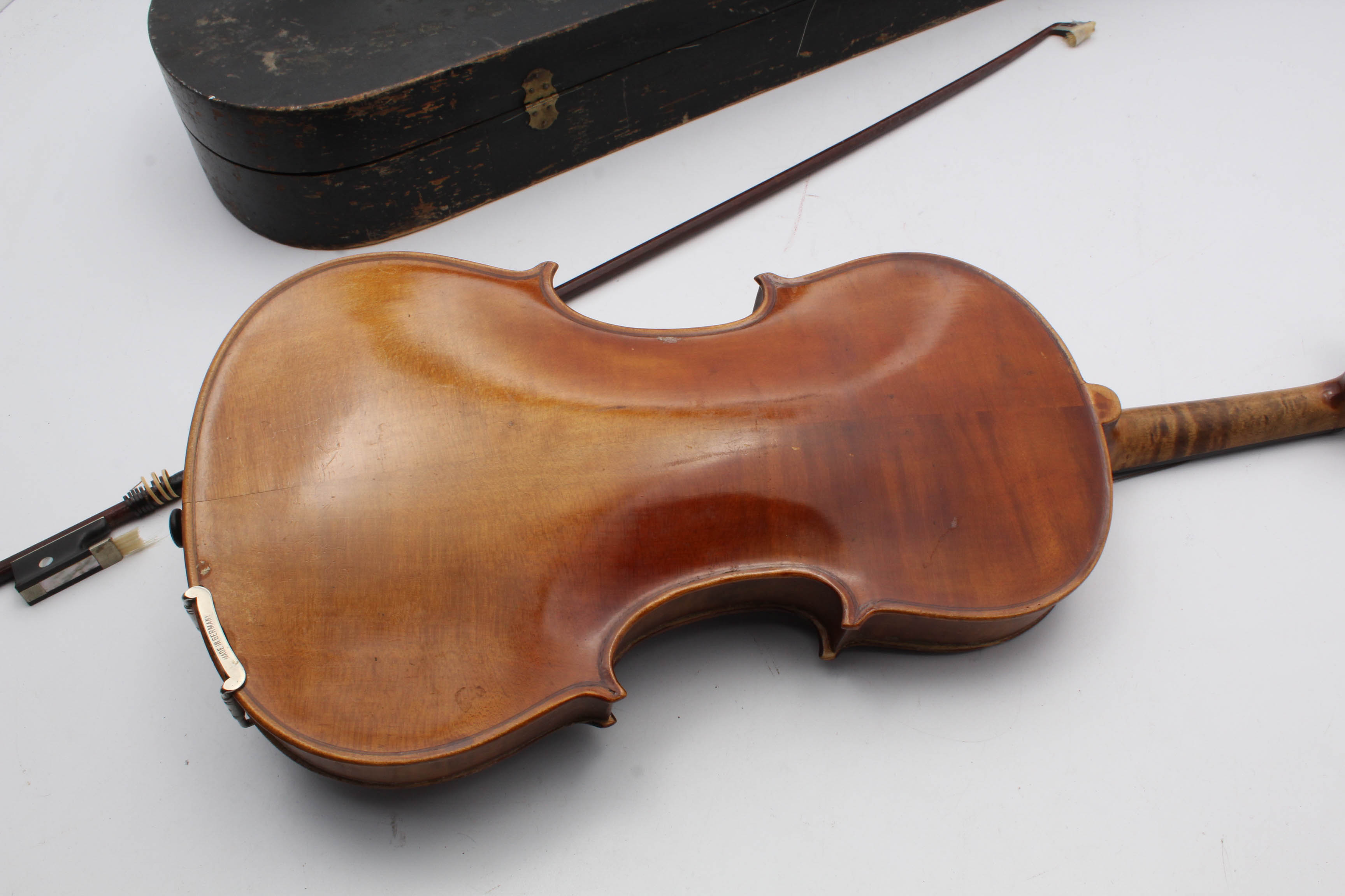 C. 1910 Japanese Suzuki 4/4 Violin with Bow and Case