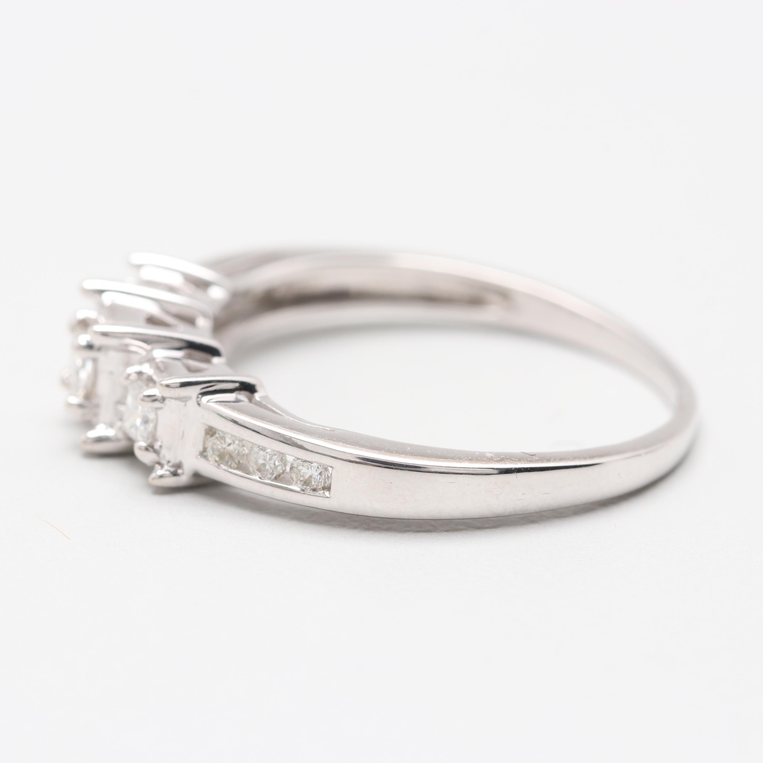 14K White Gold Diamond Ring