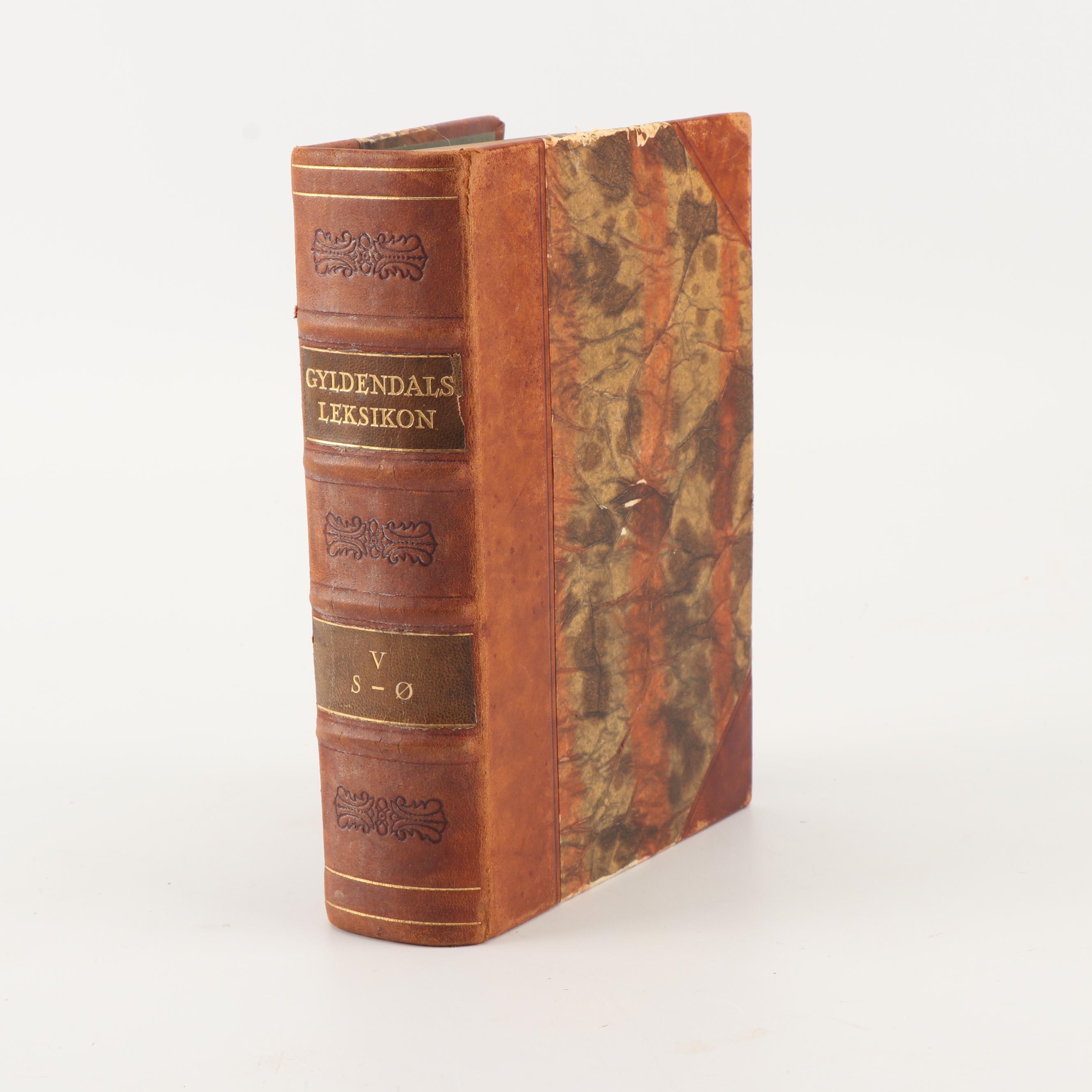 1881 "Real-Encyclopädie der Gesammten Heilkunde" and Other Books