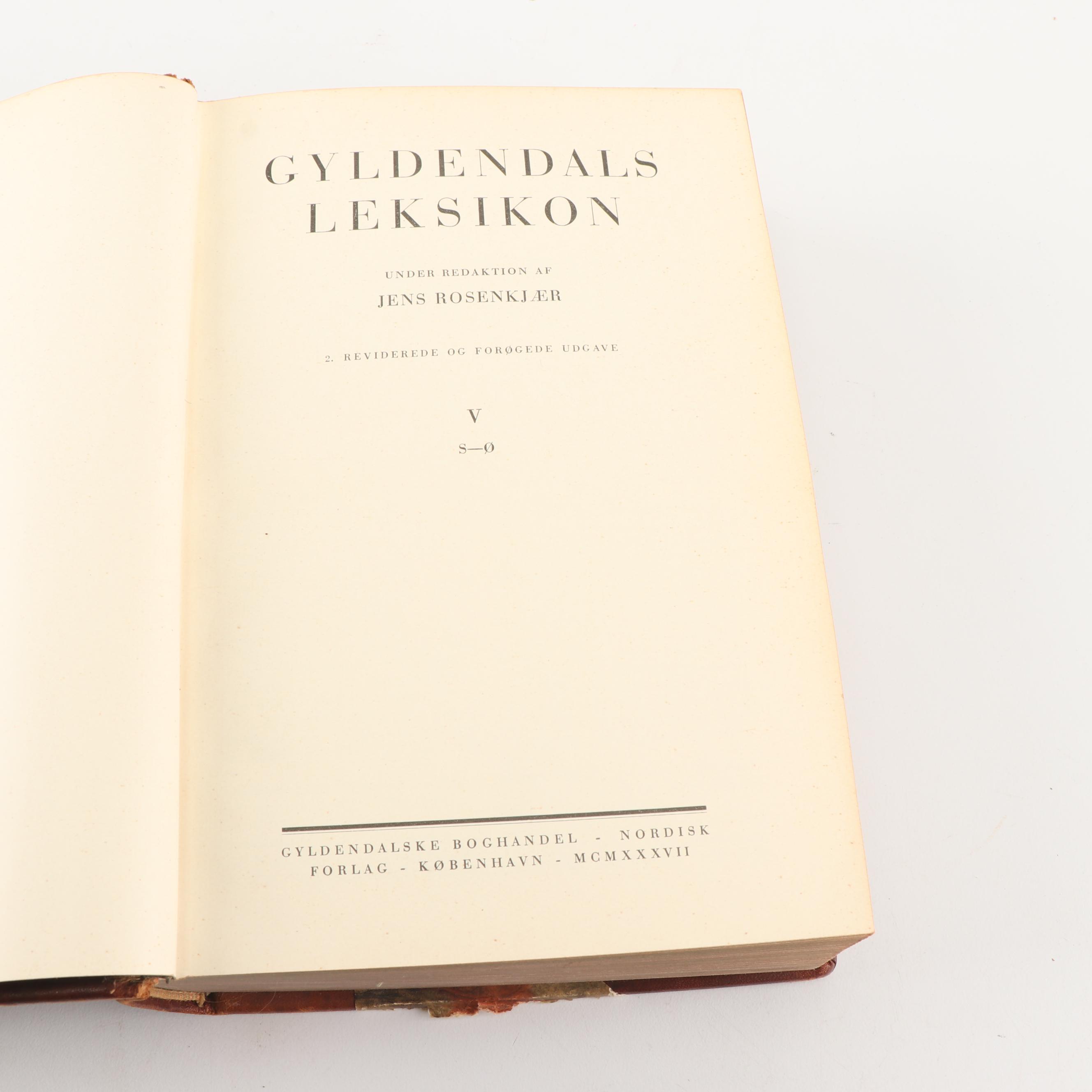 1881 "Real-Encyclopädie der Gesammten Heilkunde" and Other Books